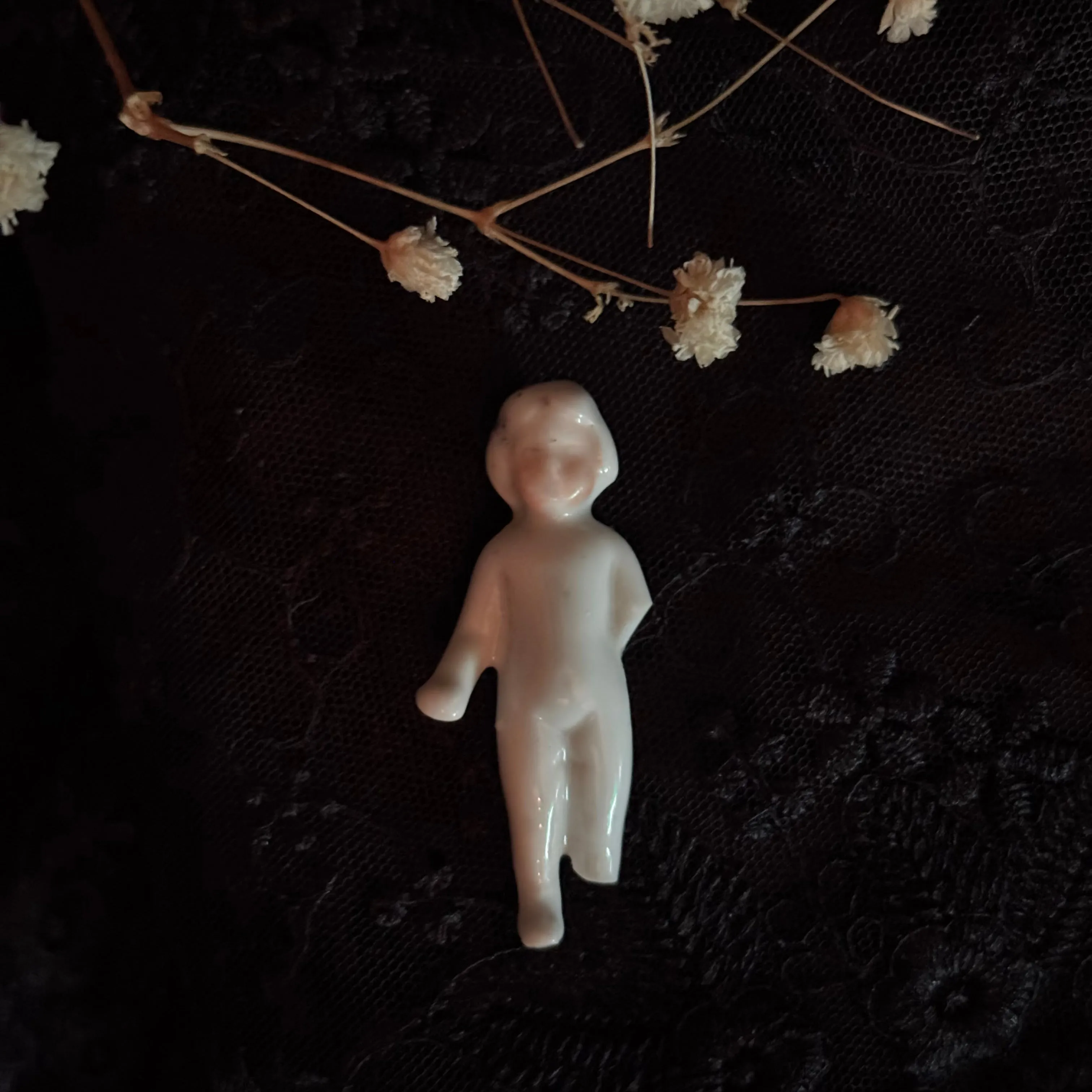 1800s Frozen Charolette doll