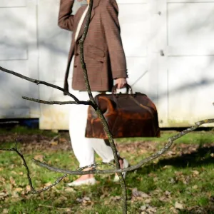 1900s Victorian oversized distressed leather doctor bag