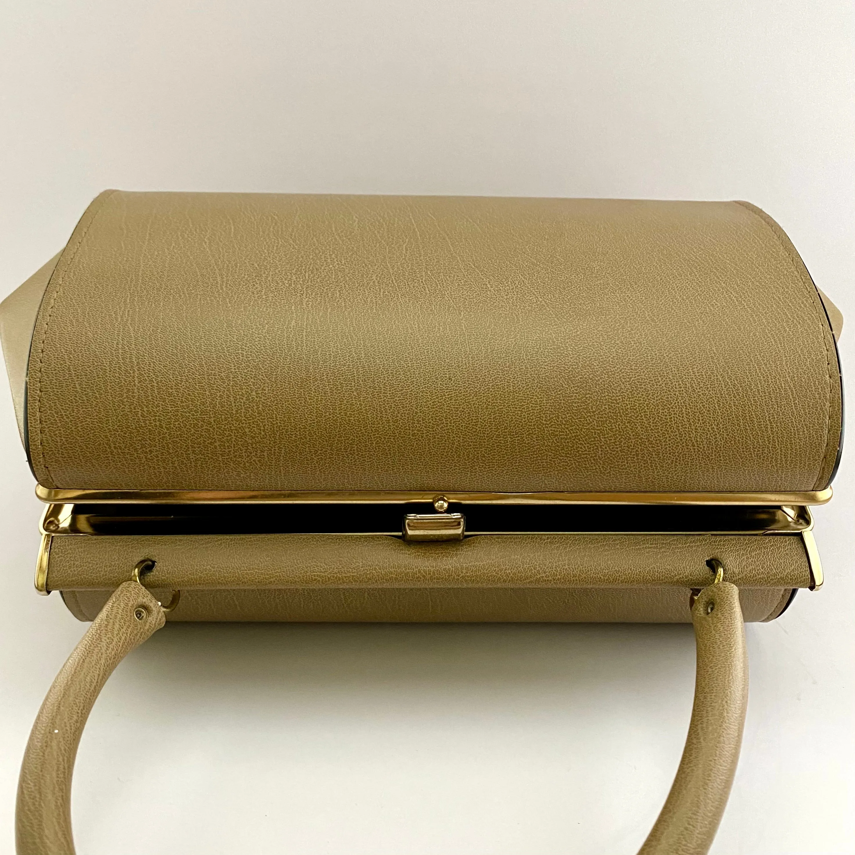 1960s Doctor Style Handbag