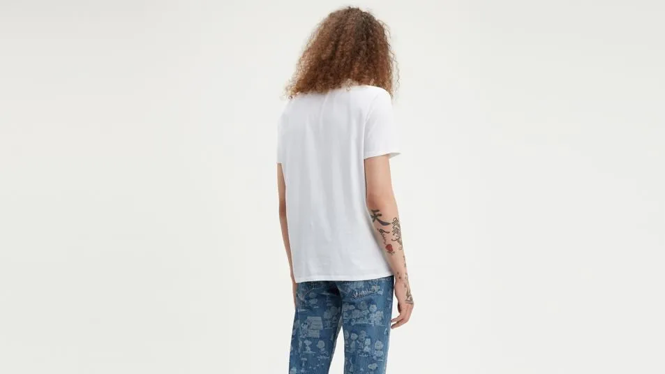 22491-0513 Levi's Premium SS Peanuts Chill White Tee