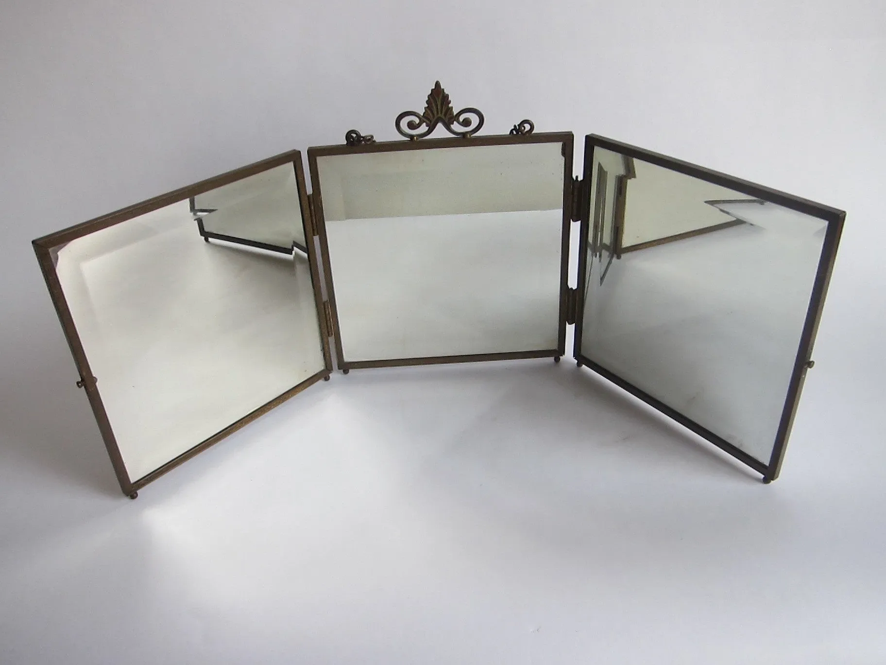 Antique Tri Fold 1907 Charles Allan Gilbert Painting Mirror
