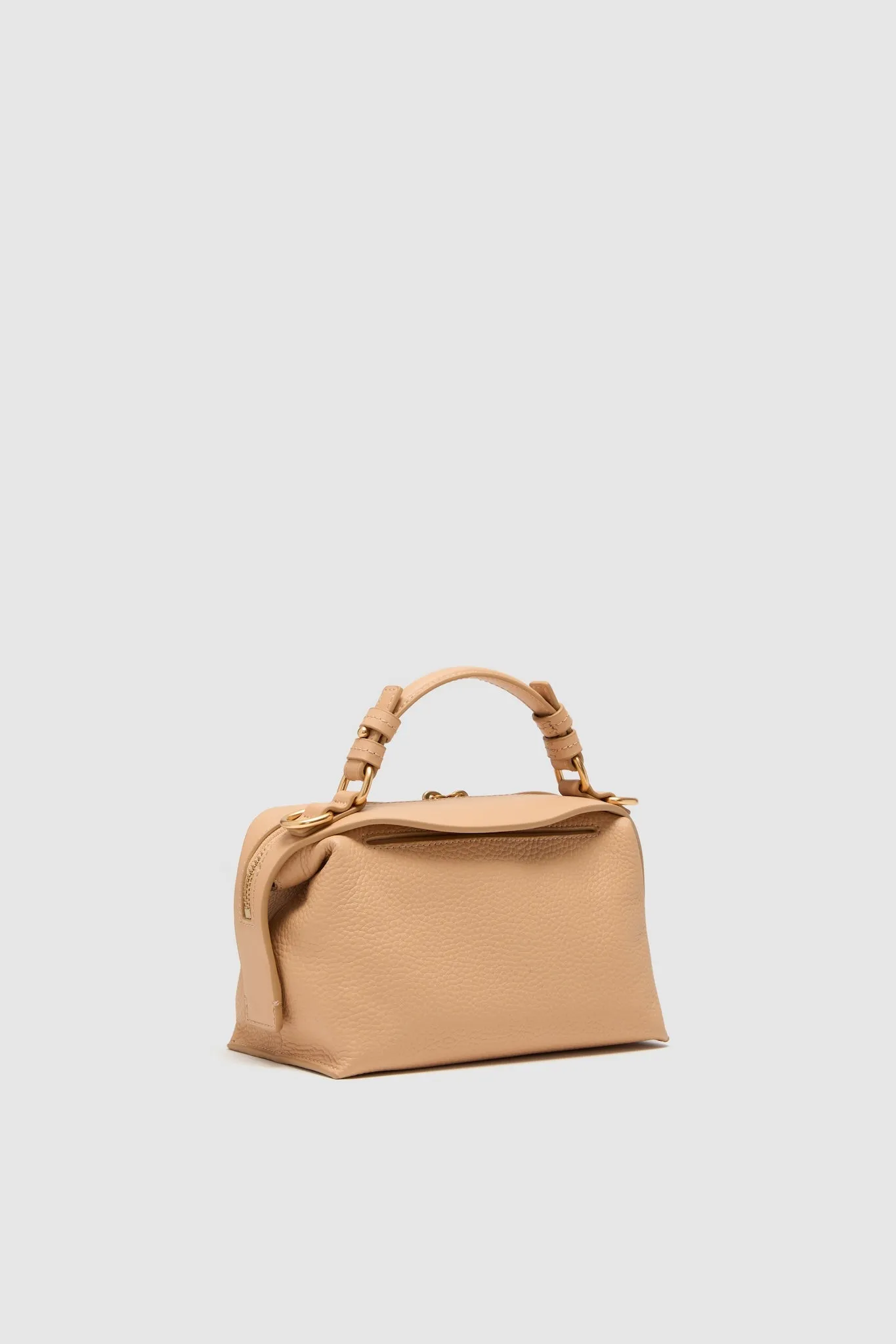 Biscotti Mica Mini Bowler