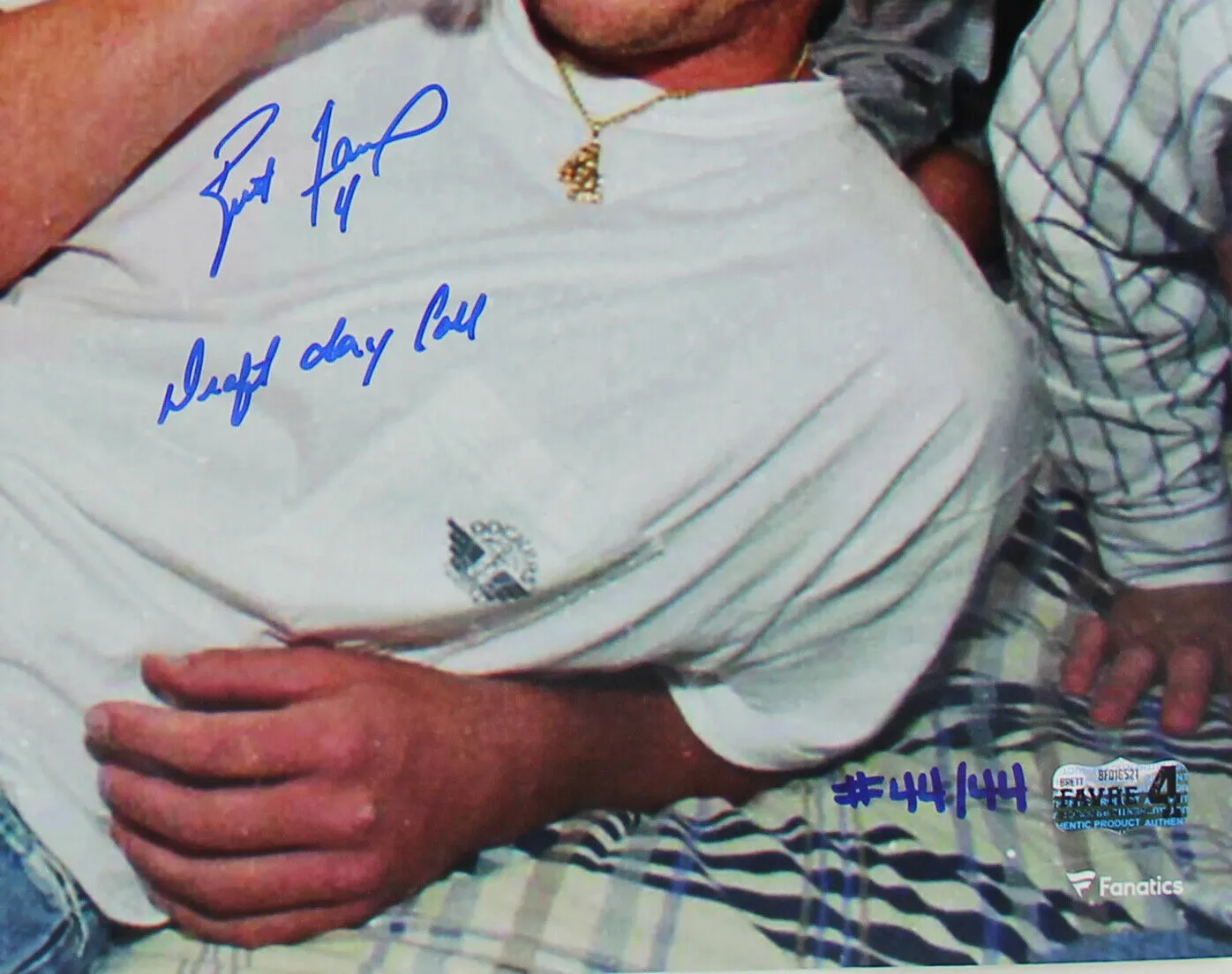 Brett Favre Signed Green Bay Packers 16x20 Photo - Phone - with Insc LE 44 of 44