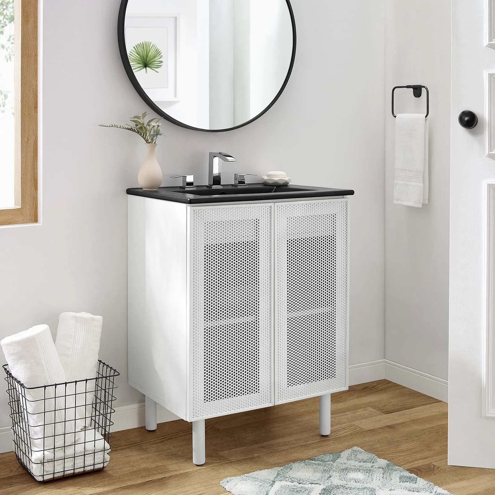 CALLA VANITY