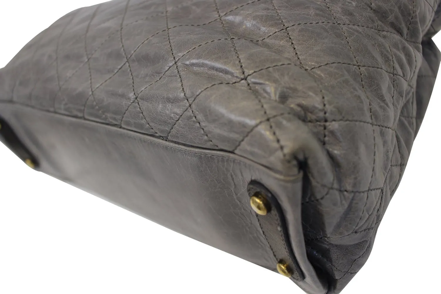 CHANEL Grey Quilted Calfskin Leather Stingray Bindi CC Shopper Tote Bag