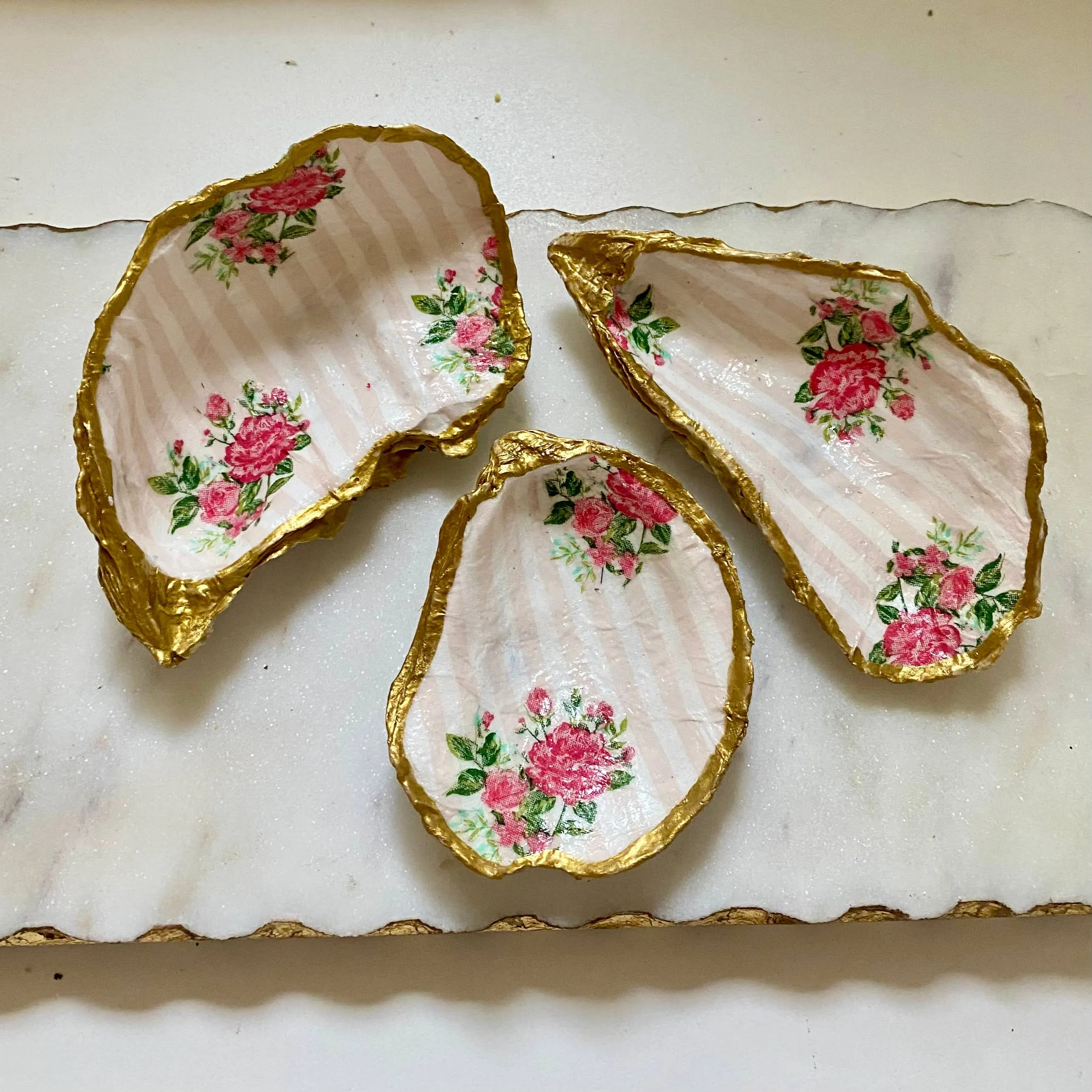 Del Mar Designs DC - Striped Rose Oyster Shell Jewelry Dish: Small