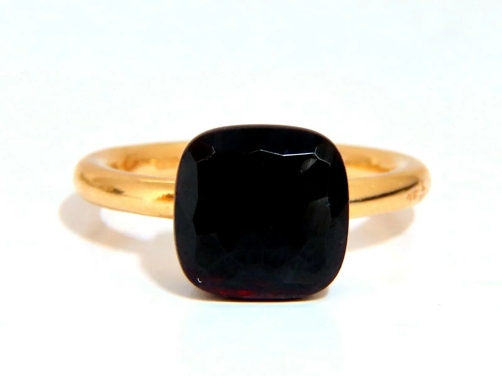 Designer 10x10 mm Natural Jet Black Onyx Ring 18 Karat