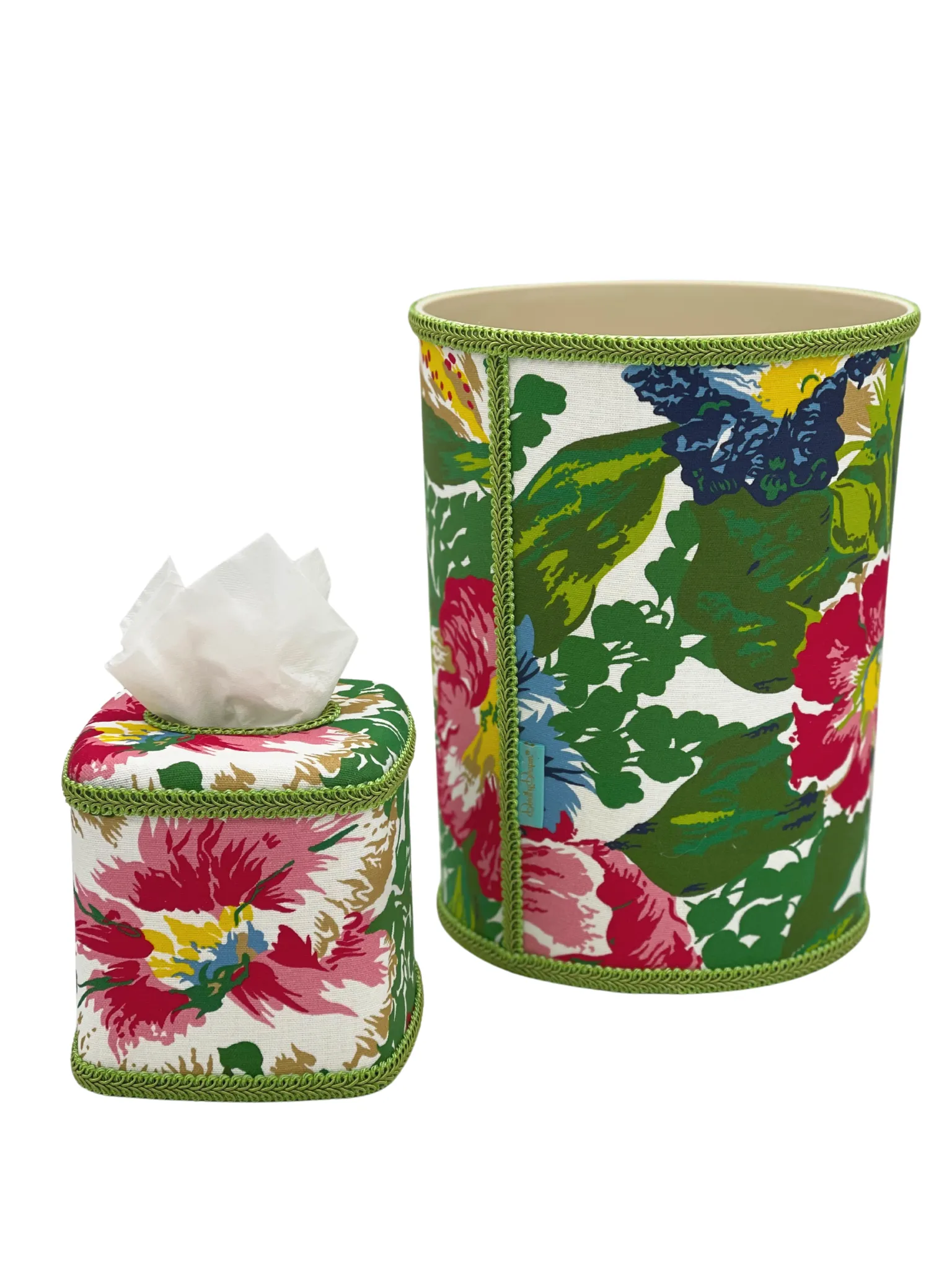 Draper Fabric Tissue Holder - Dorothy's Greenbrier Garden