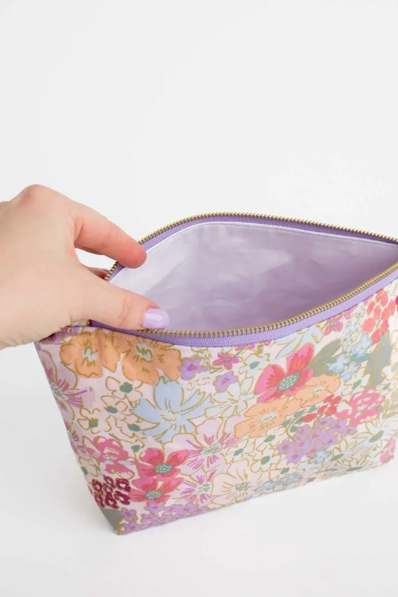 English Rose Canvas Maxx Toiletry Bag