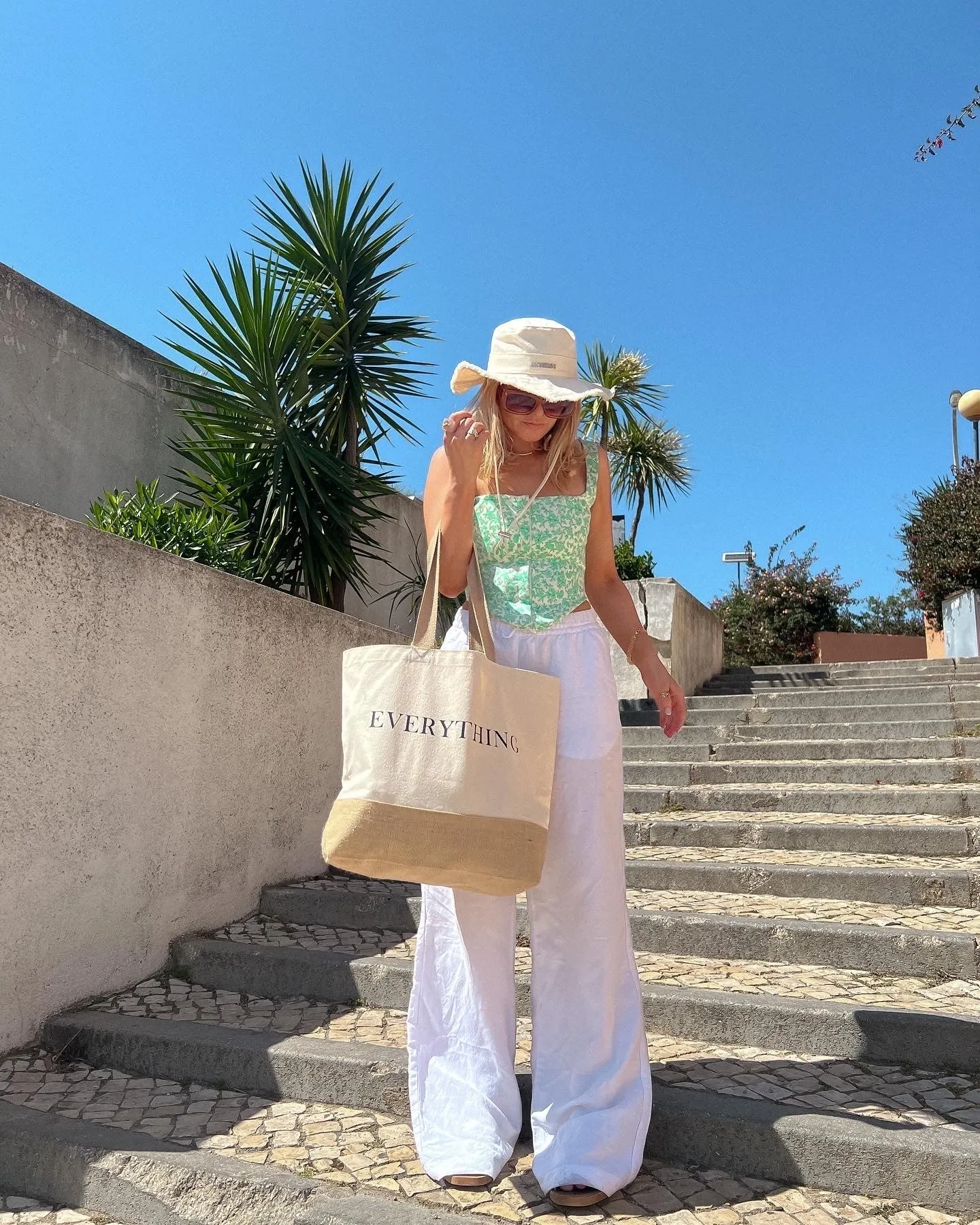 'EVERYTHING' Tote Bag
