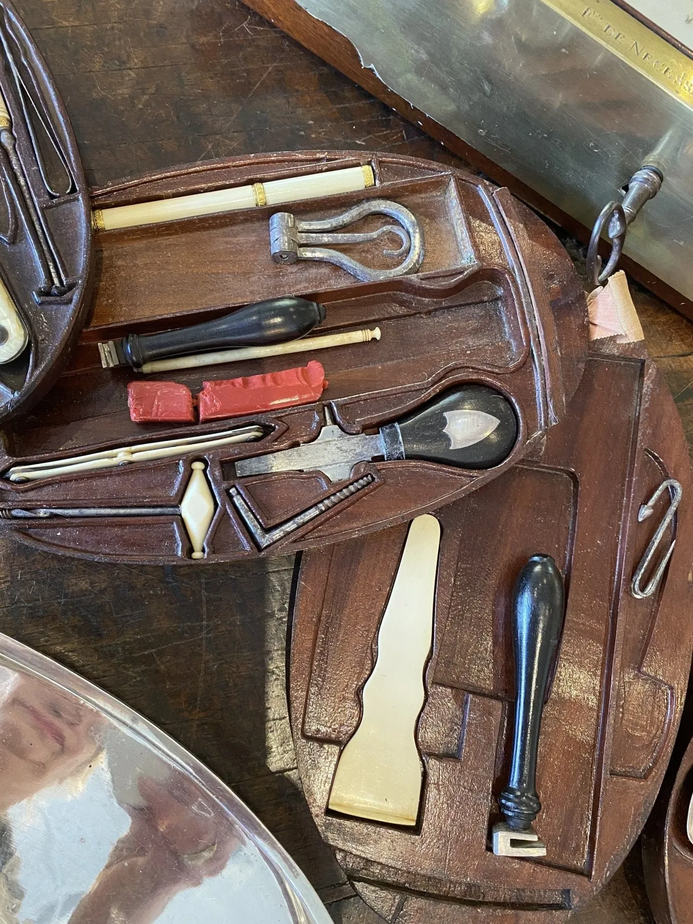 French Travel Necessaire, Gentleman's Necessaire de Voyage