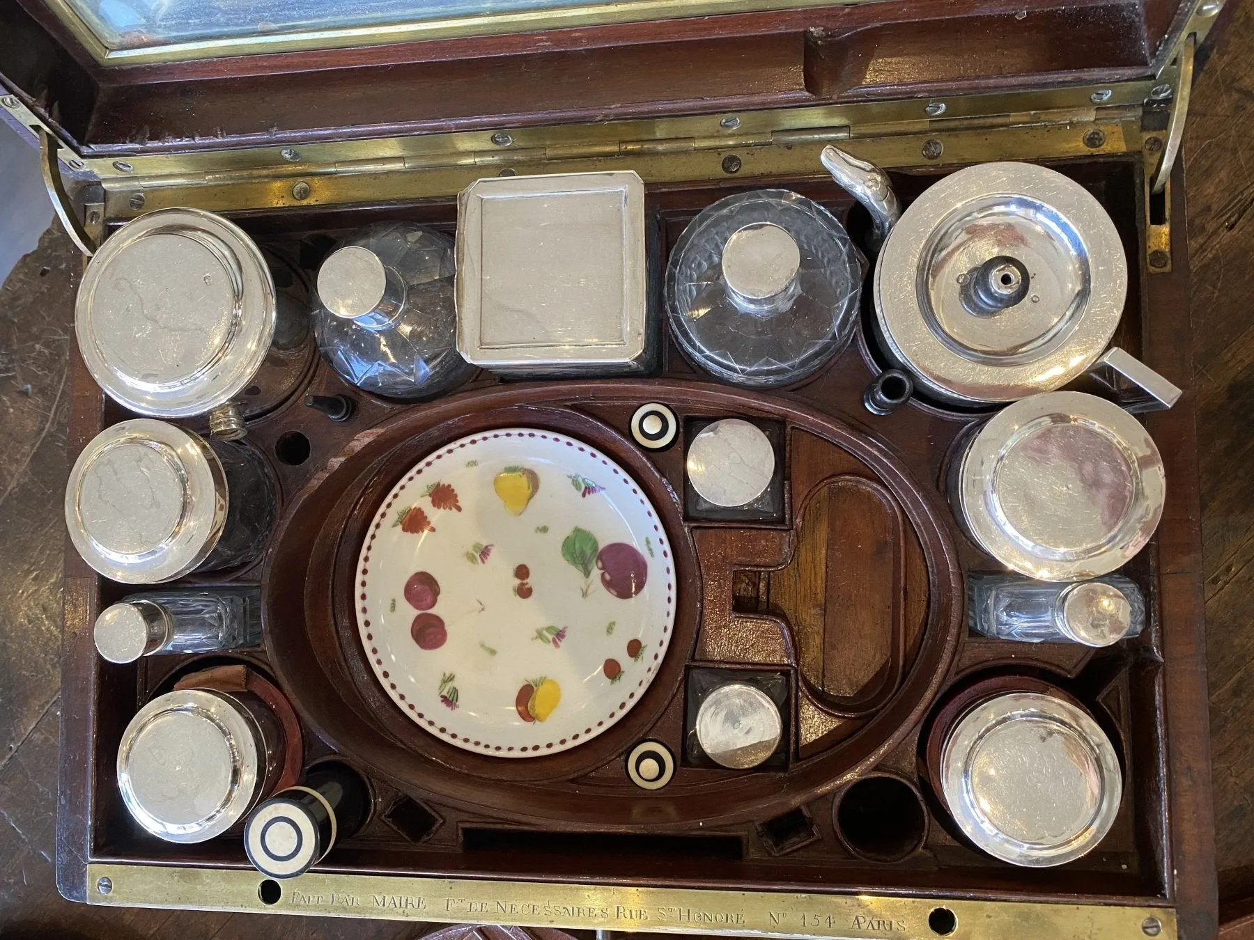 French Travel Necessaire, Gentleman's Necessaire de Voyage