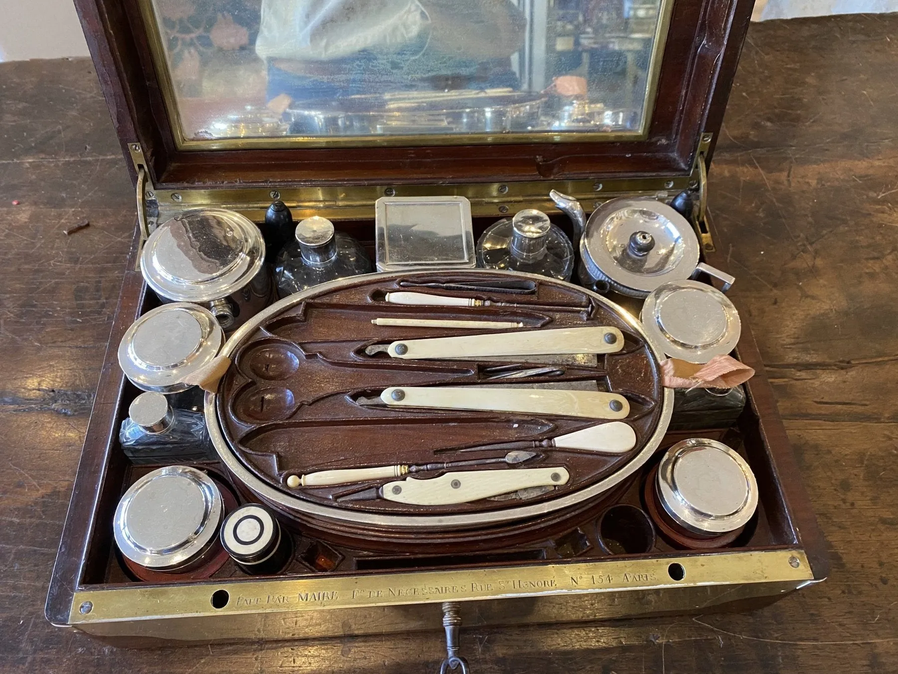 French Travel Necessaire, Gentleman's Necessaire de Voyage