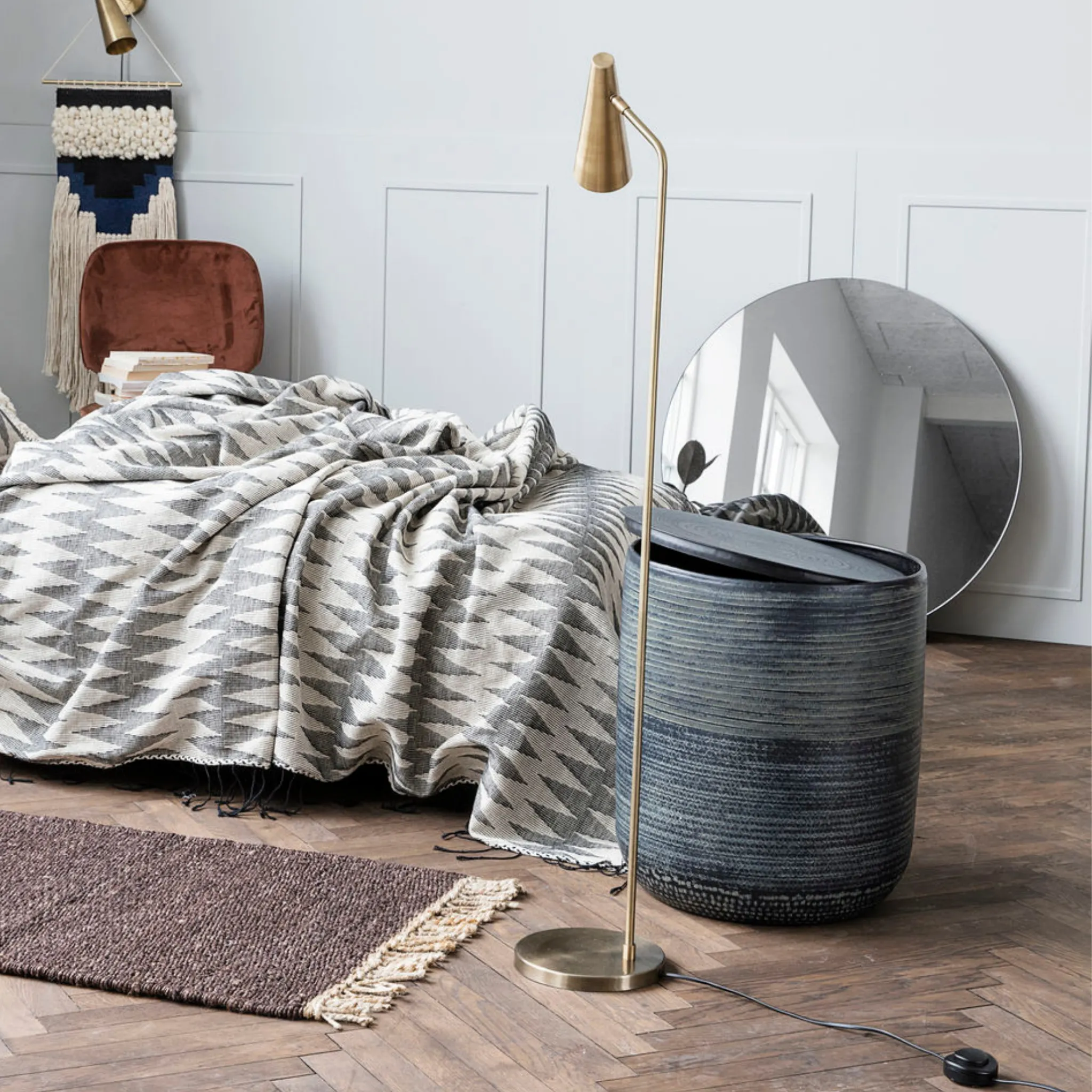 Gulvlampe Precise - Flere farver