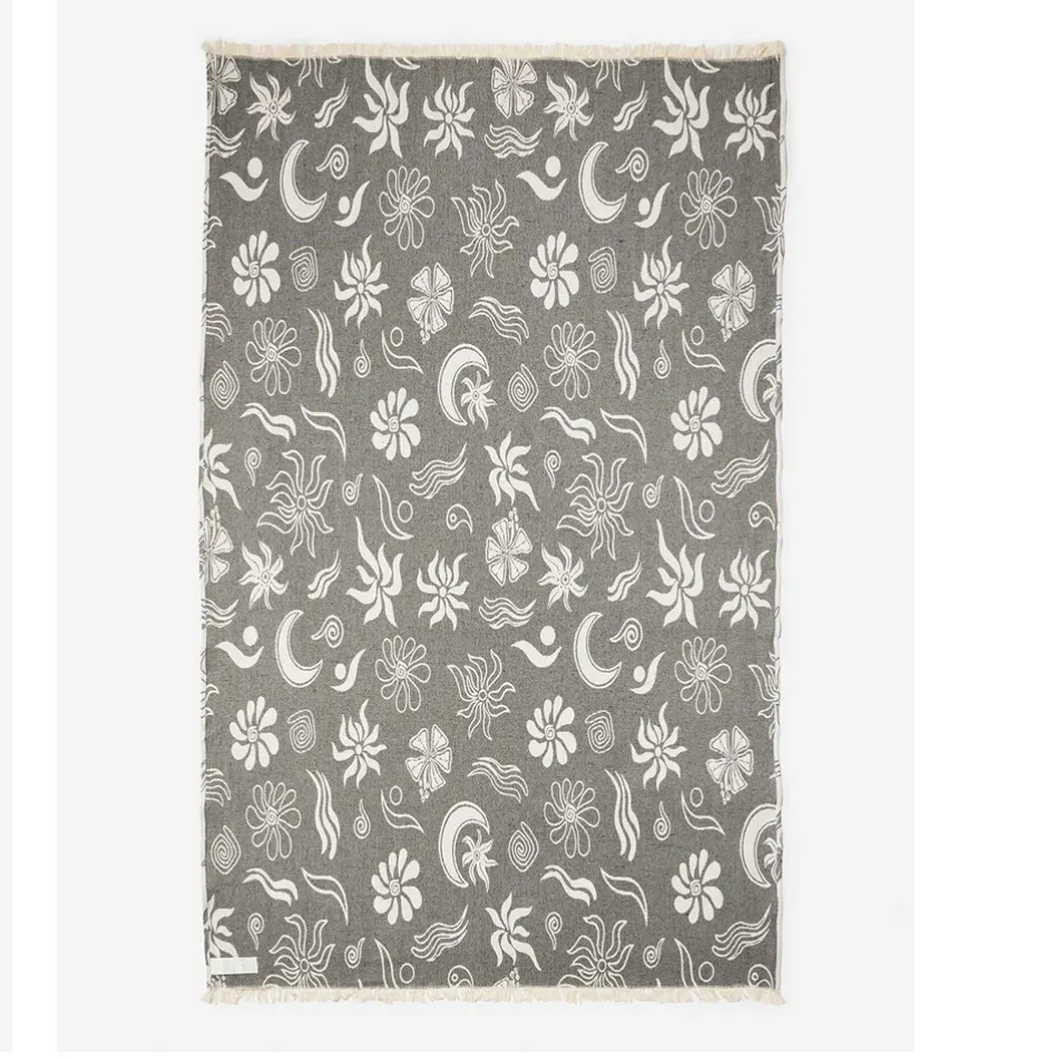 HOLIDAY JUMBO TOWEL