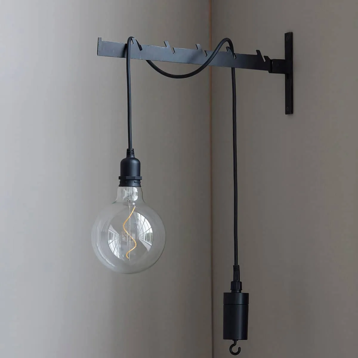 House Doctor Lampe, Coso, Sort