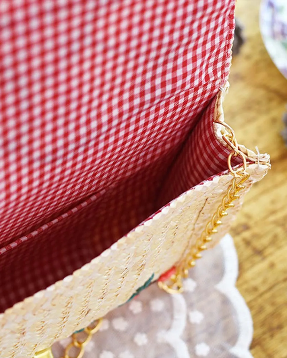 Lola Tote in Sweet Cherry