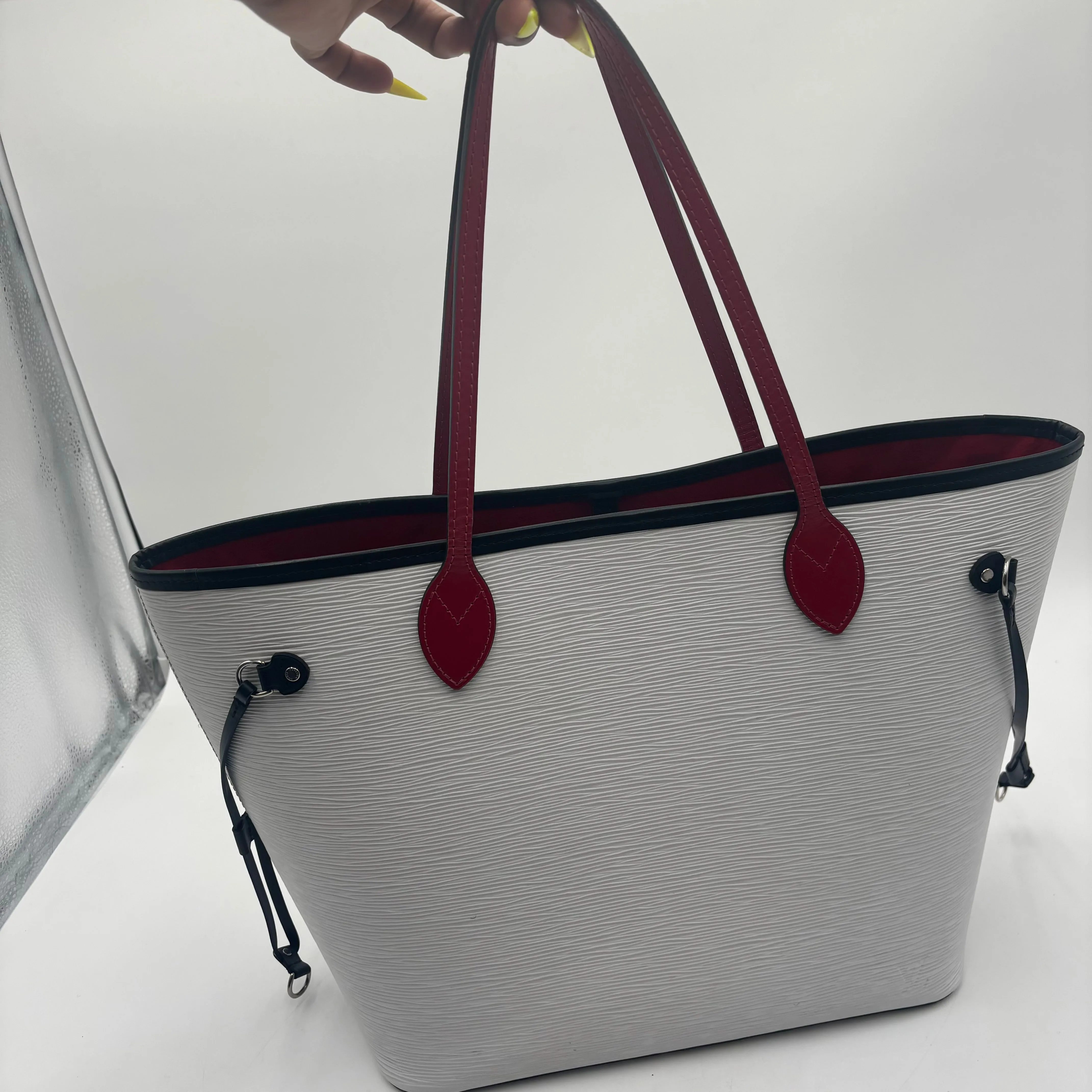 Louis Vuitton Epi White Neverfull MM