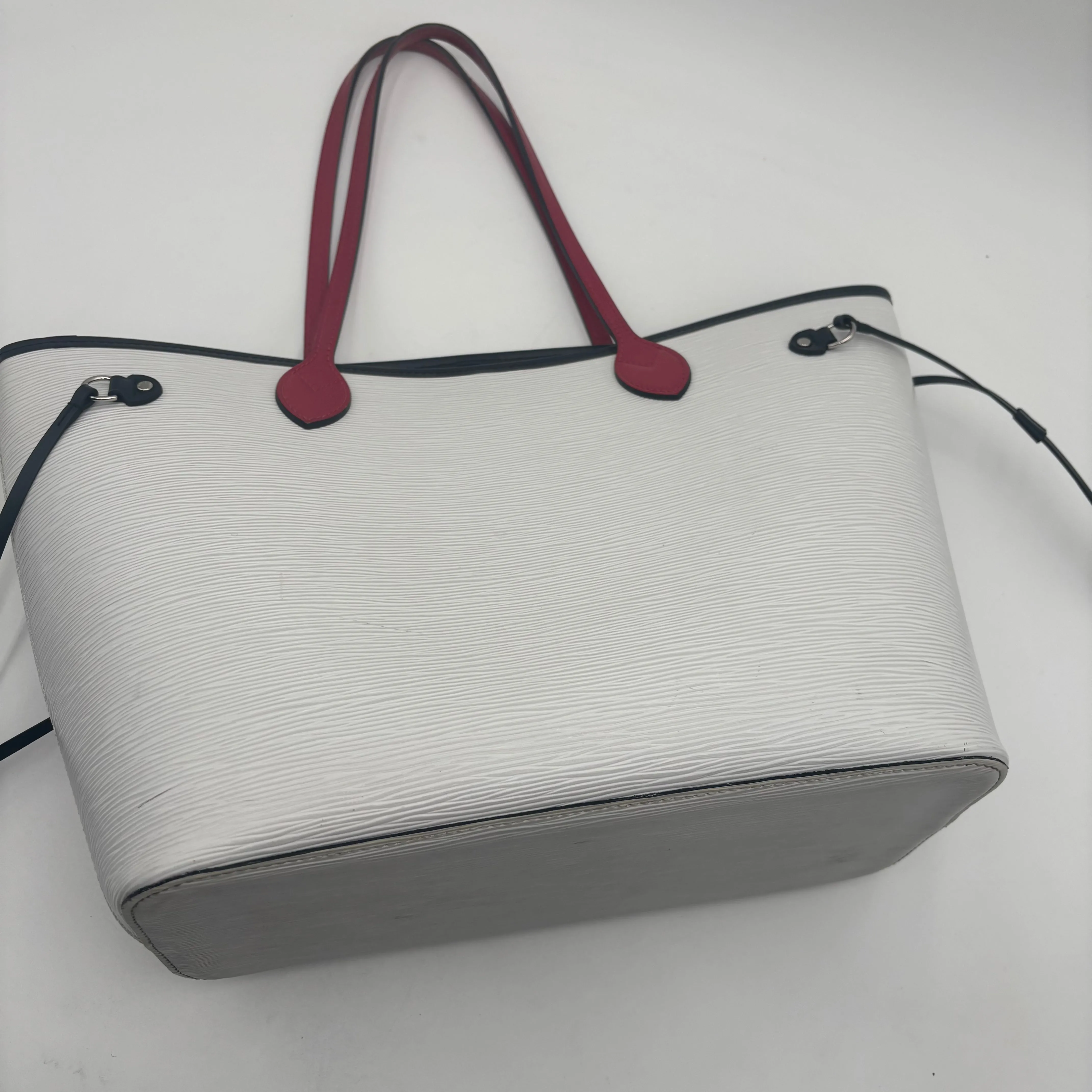 Louis Vuitton Epi White Neverfull MM