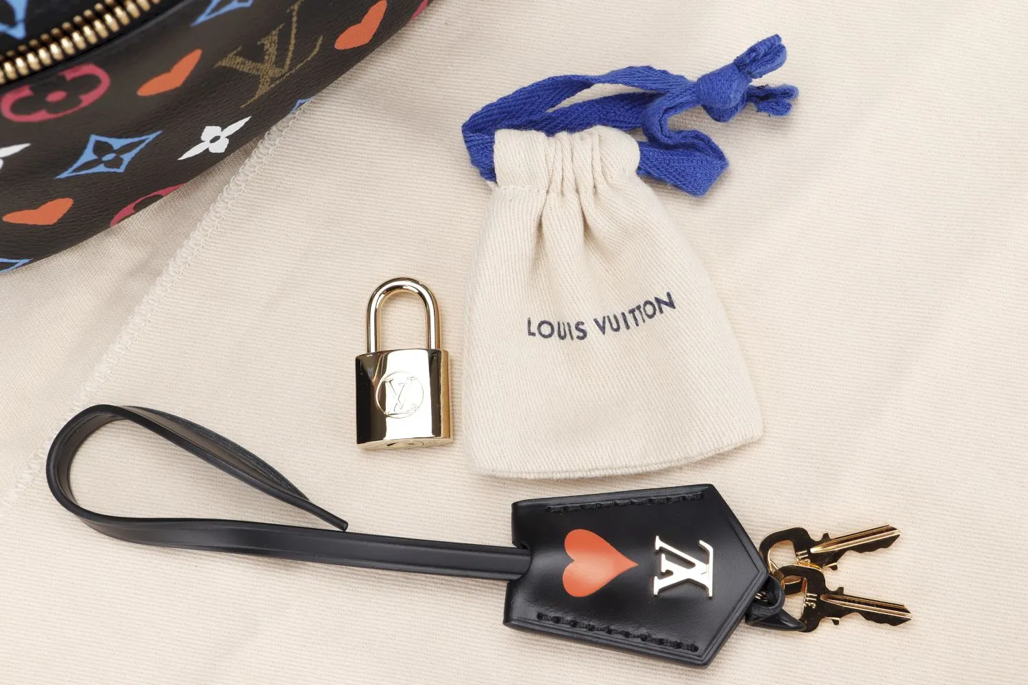 Louis Vuitton Game On Vanity, PM Size