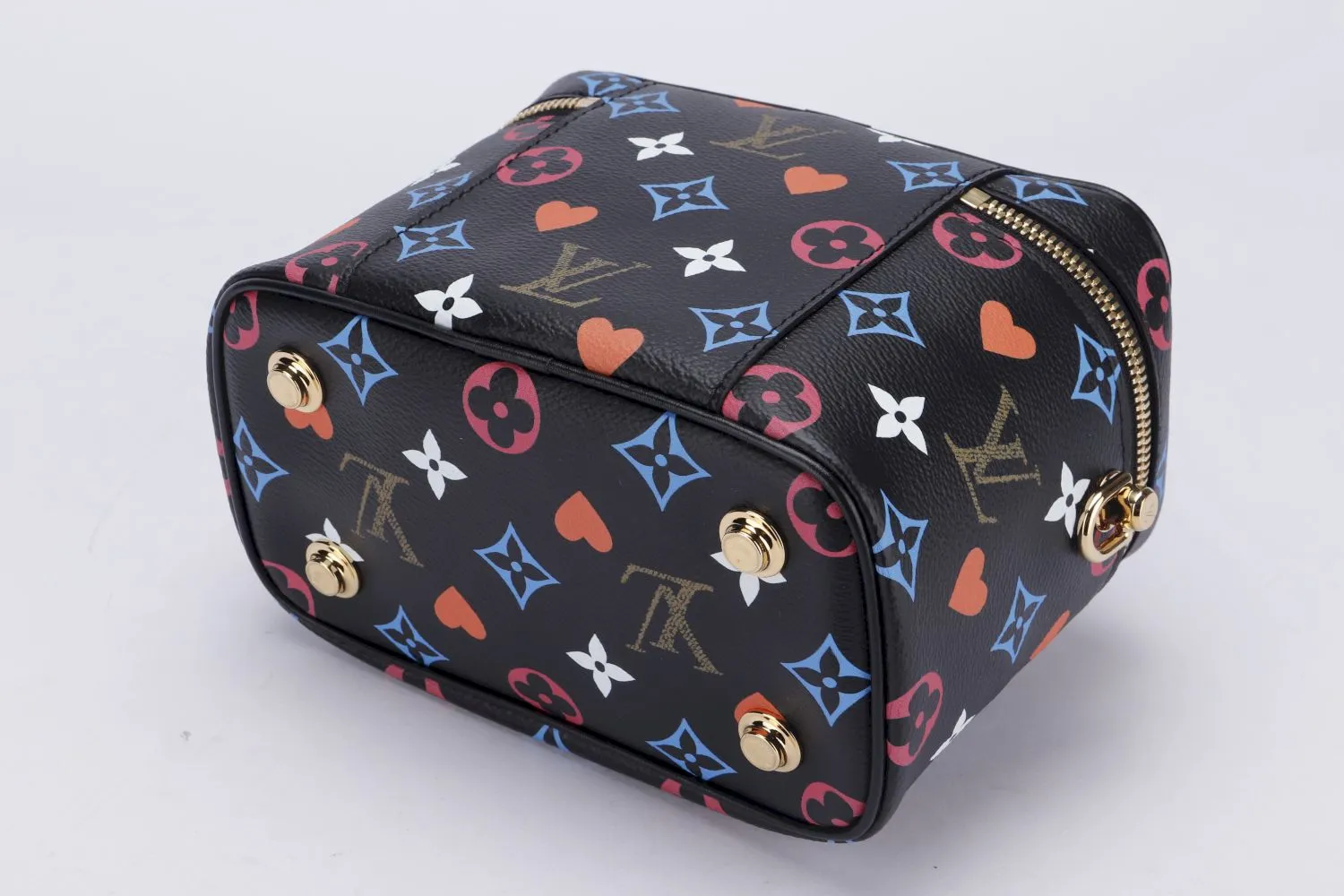 Louis Vuitton Game On Vanity, PM Size