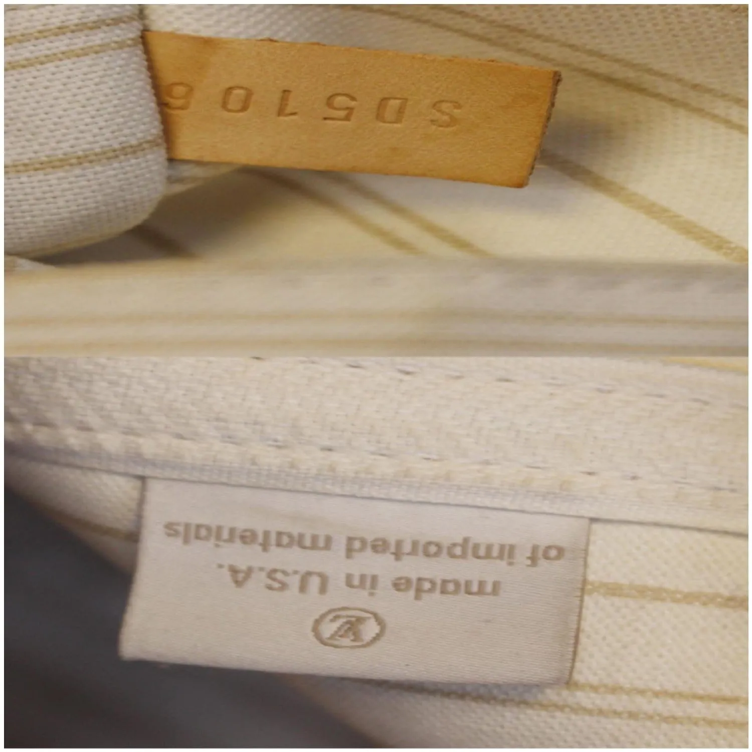 LOUIS VUITTON Neverfull GM Damier Azur Tote Shoulder Bag White
