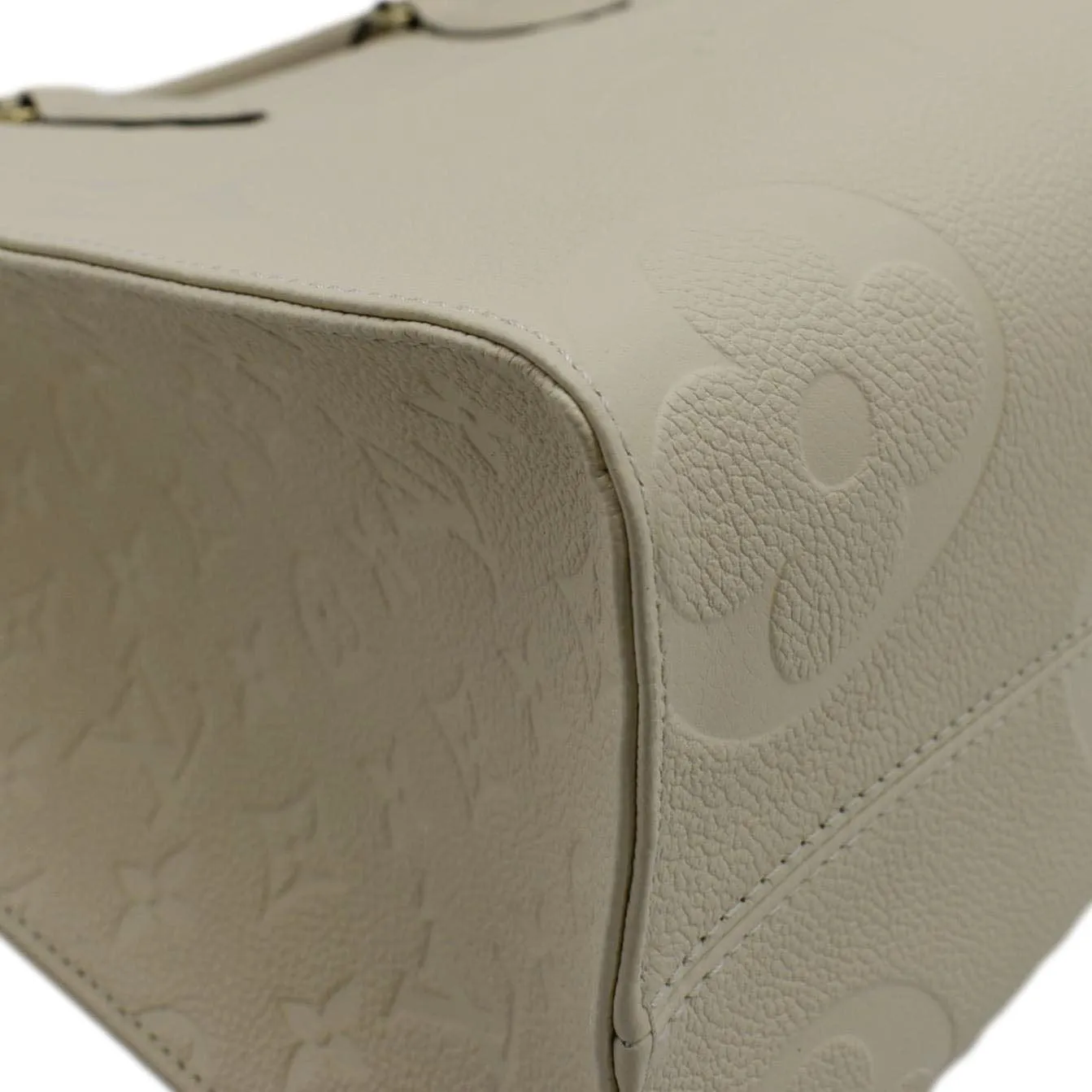 LOUIS VUITTON Onthego MM Monogram Empreinte Leather Tote Bag Cream
