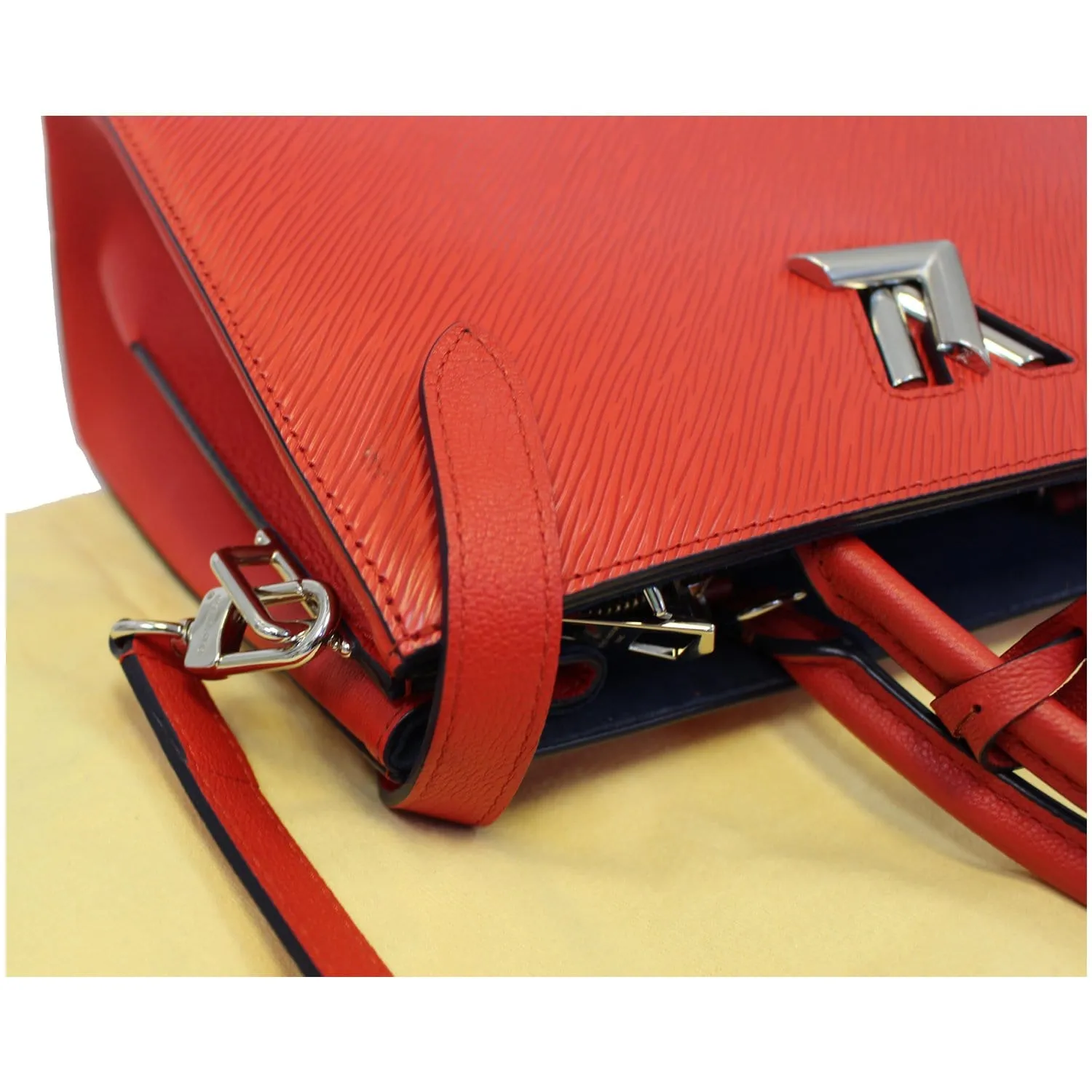 LOUIS VUITTON Twist Epi Leather Tote Shoulder Bag Red