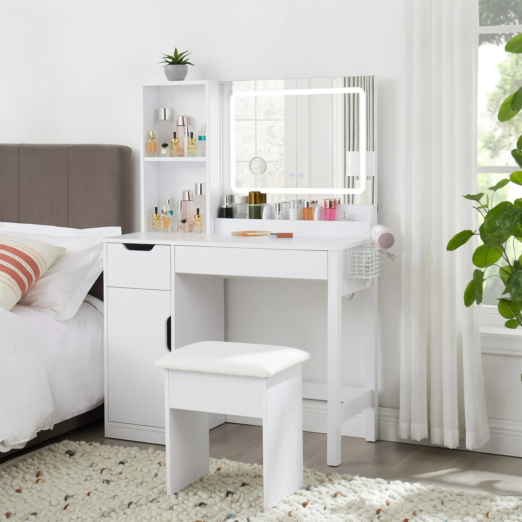 Mainstays Kensington 2-Piece Vanity and Stool with Lighted Mirror and USB Power, White - open_box