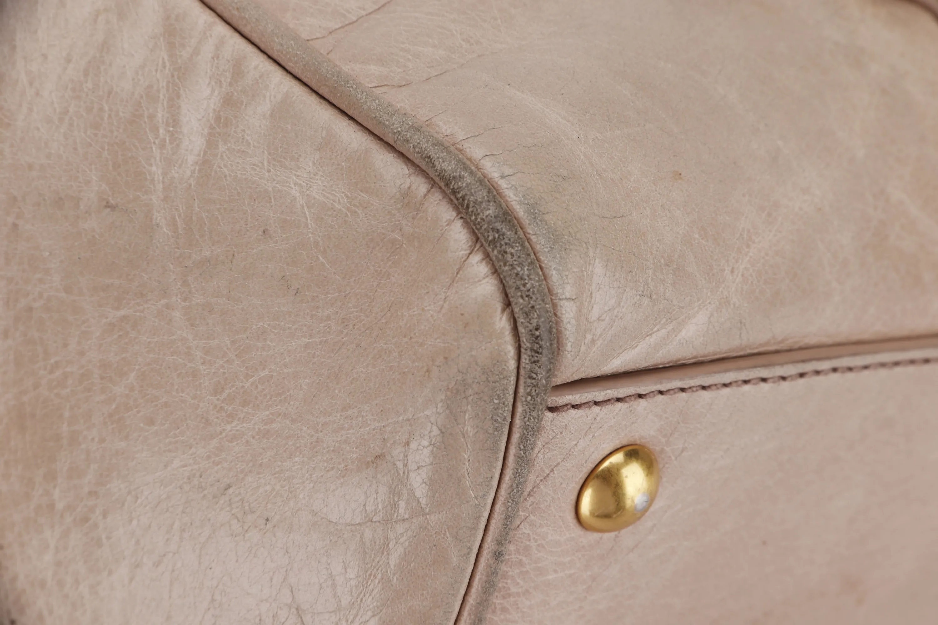 MIU MIU NUDE COLOR VITELLO LUX BOWLER BAG, GOLD HARDWARE WITH STRAP & DUST COVER, NO CARD & BOX