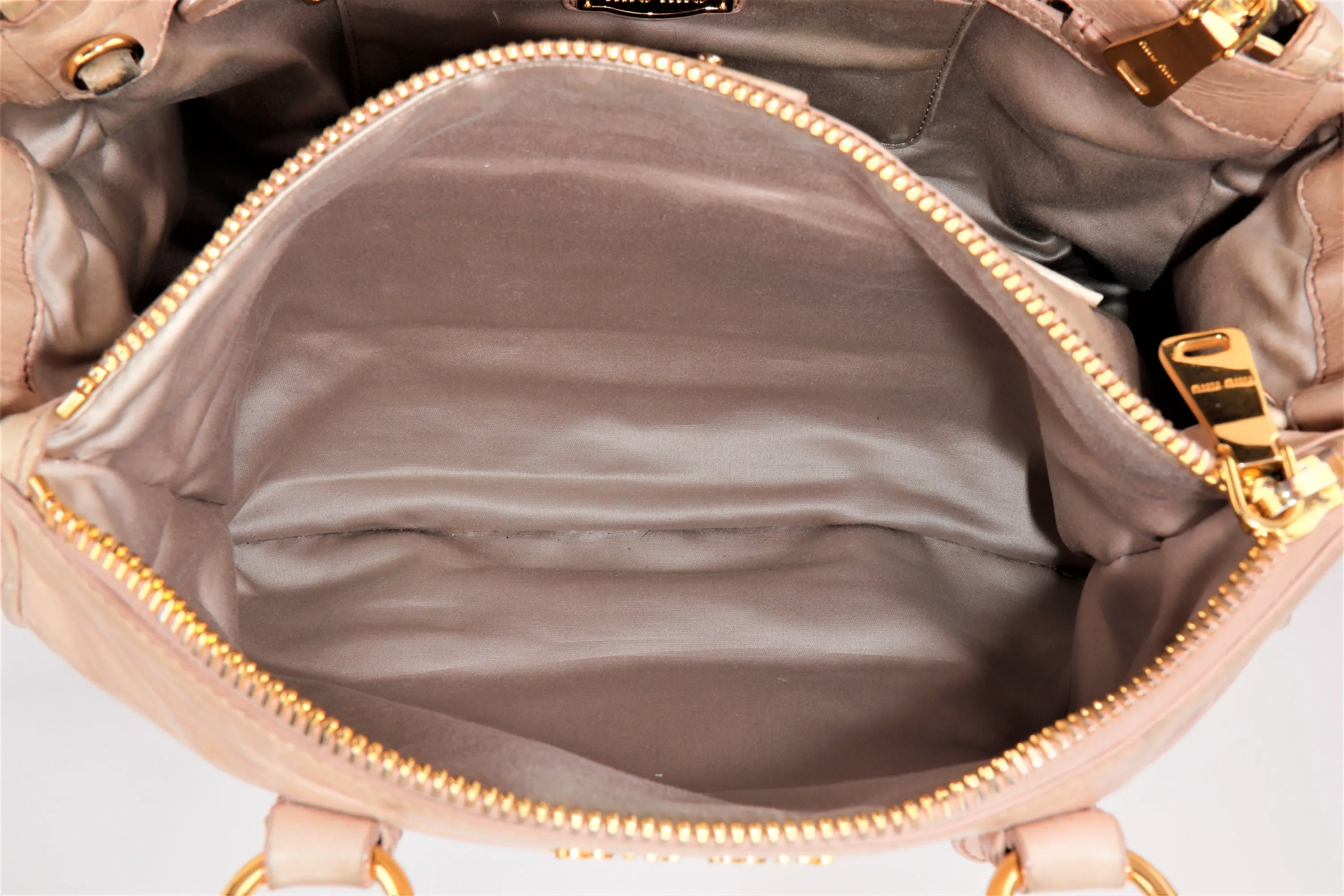 MIU MIU NUDE COLOR VITELLO LUX BOWLER BAG, GOLD HARDWARE WITH STRAP & DUST COVER, NO CARD & BOX