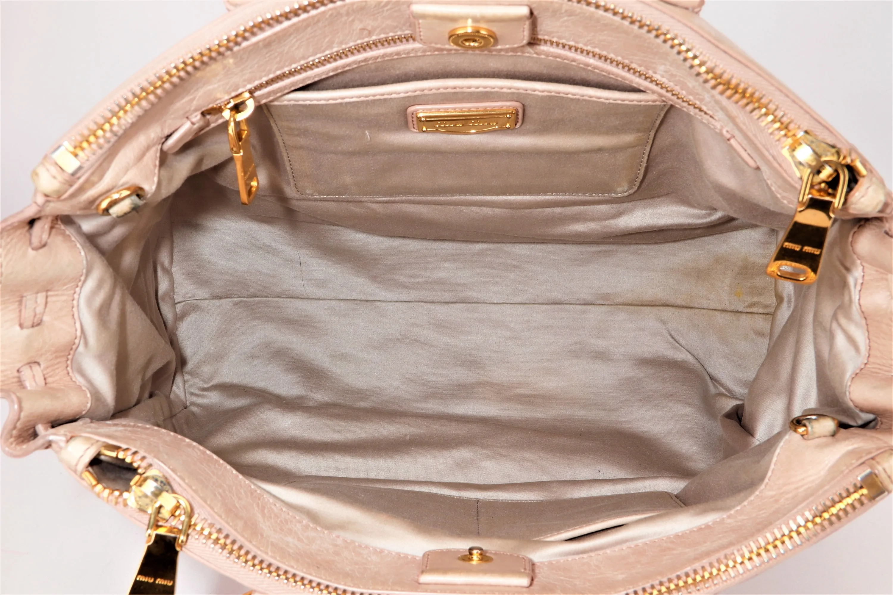 MIU MIU NUDE COLOR VITELLO LUX BOWLER BAG, GOLD HARDWARE WITH STRAP & DUST COVER, NO CARD & BOX