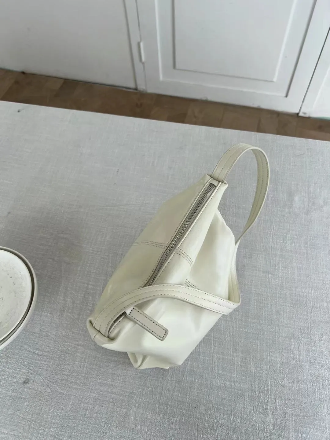 NEW & IN-STOCK - Korean Leather Tote Bag