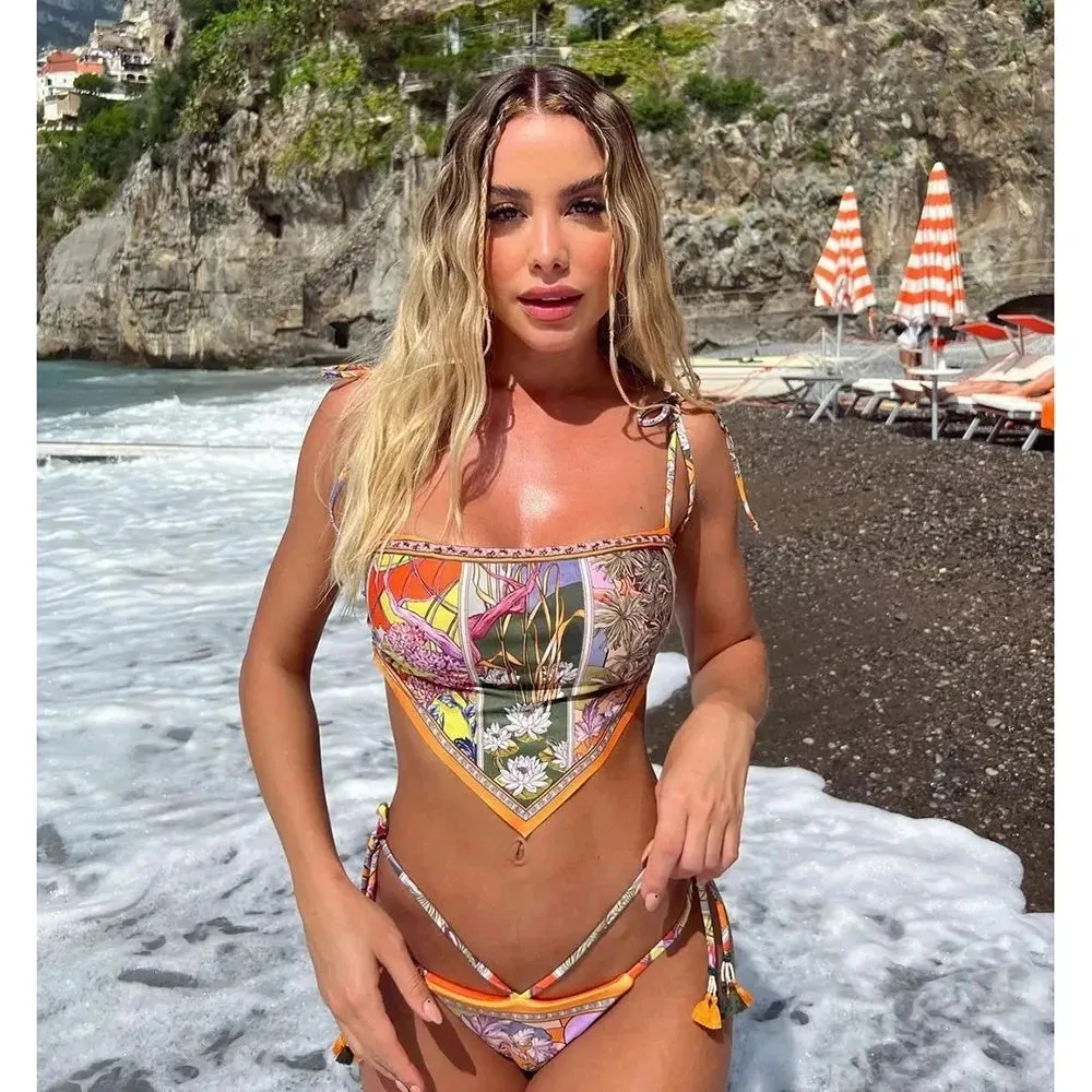 New Fashion Sexy Bikini Brazilian Print Bikini Set Halter Backless Swimsuit Swim Wear
