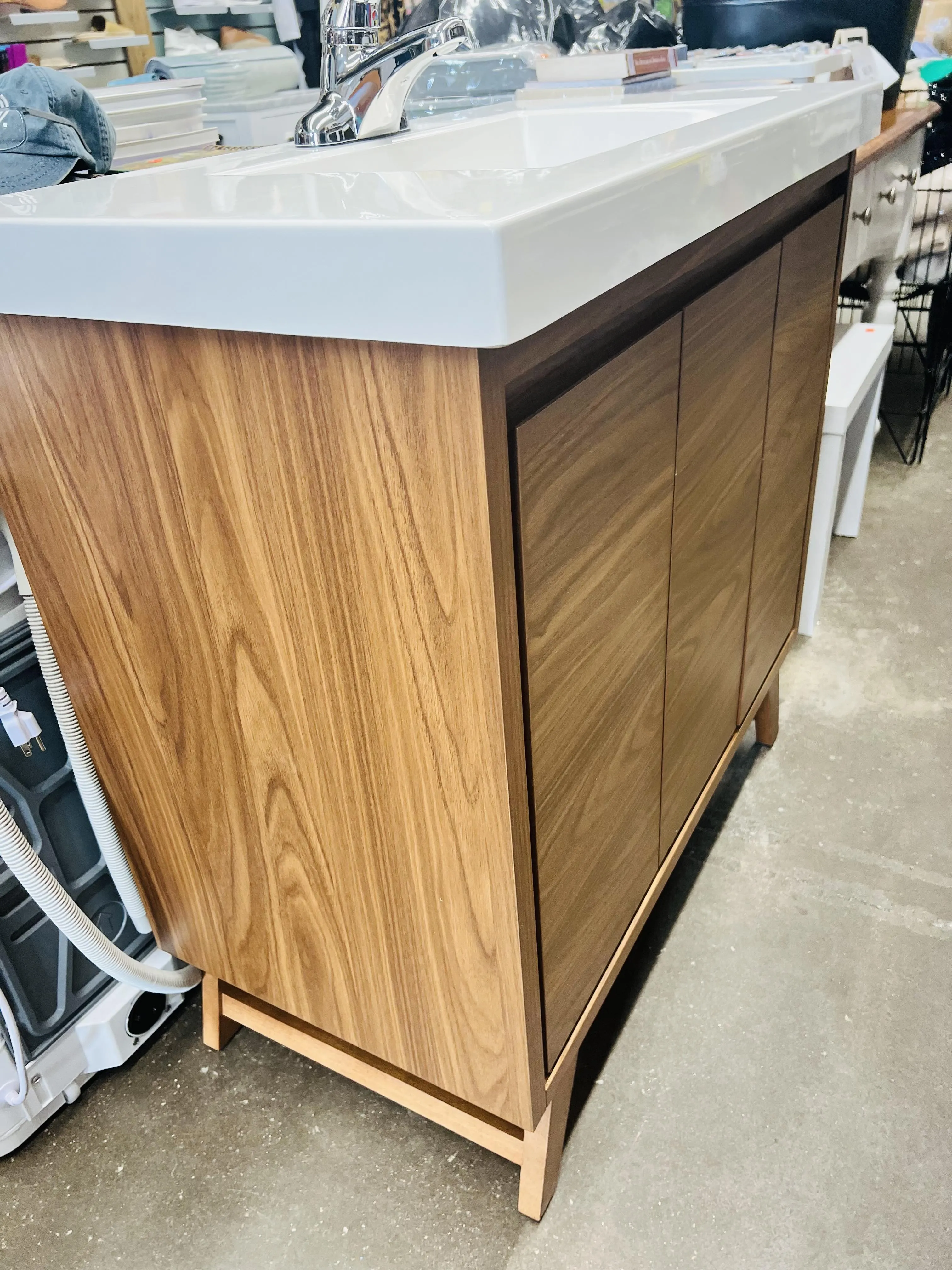 New Glacier Bay Wolston 36.2in. W x 18.4in. D x 34.8in. H Freestanding Bath Vanity in Walnut Finish, includes Vanity top, sink & faucet! Has small hairline crack on 1 door! Retails $650 