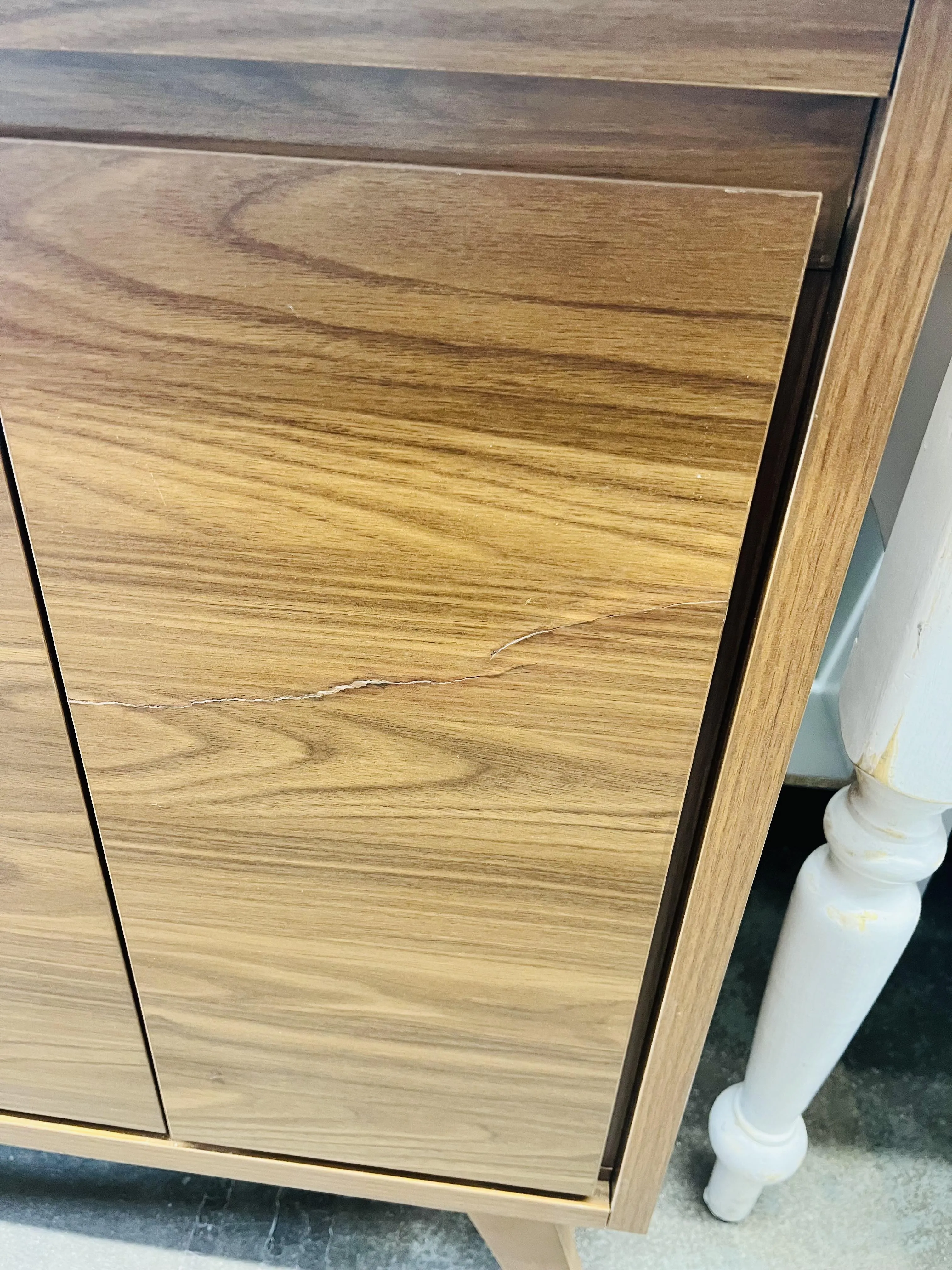New Glacier Bay Wolston 36.2in. W x 18.4in. D x 34.8in. H Freestanding Bath Vanity in Walnut Finish, includes Vanity top, sink & faucet! Has small hairline crack on 1 door! Retails $650 
