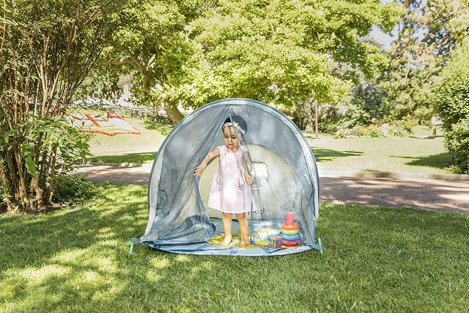 New in carry bag! Babymoov Anti-UV Tent, UPF 50  Pop Up Sun Shelter for Toddlers and Children, Easily Folds Into a Carrying Bag for Outdoors & Beach