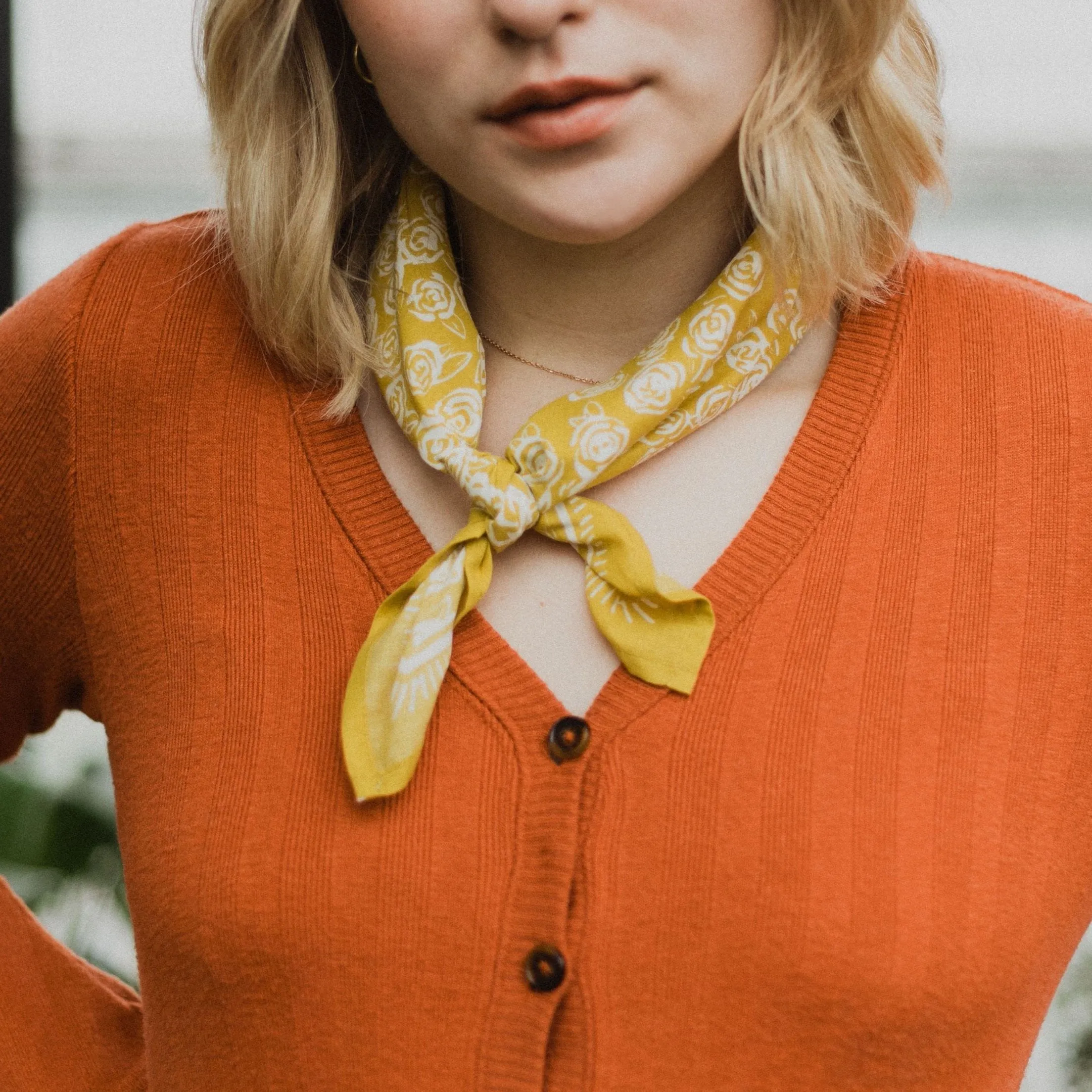 No. 061 Rosehips Bandana