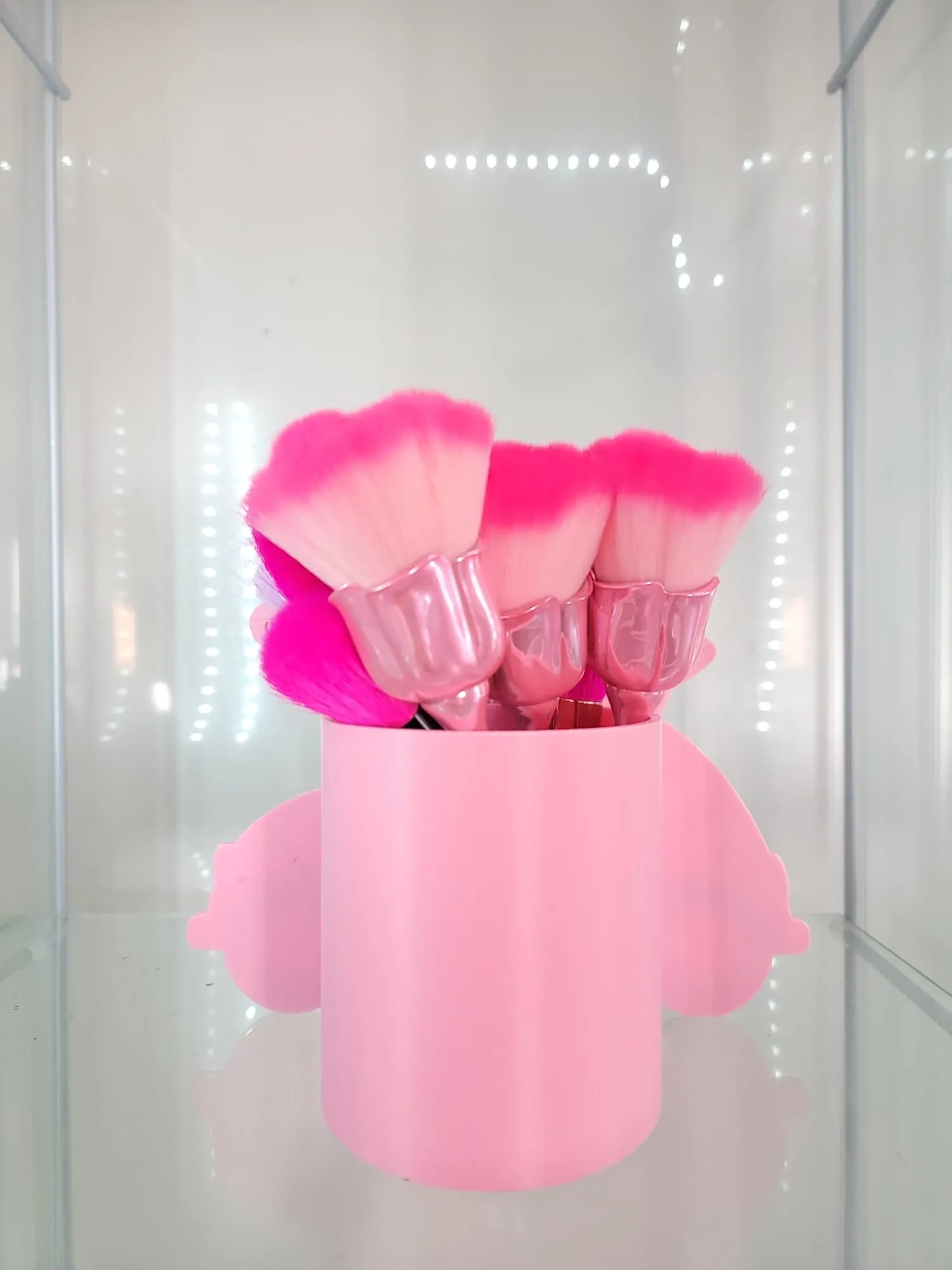 Pink Car Makeup Brush Holder – Adorable Teddy Bear & Heart Design
