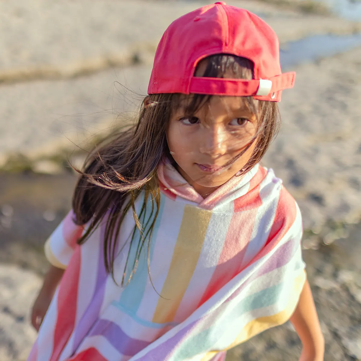 Poncho de plage crème à rayures colorées, enfant  || Cream beach poncho with colorful stripes, child