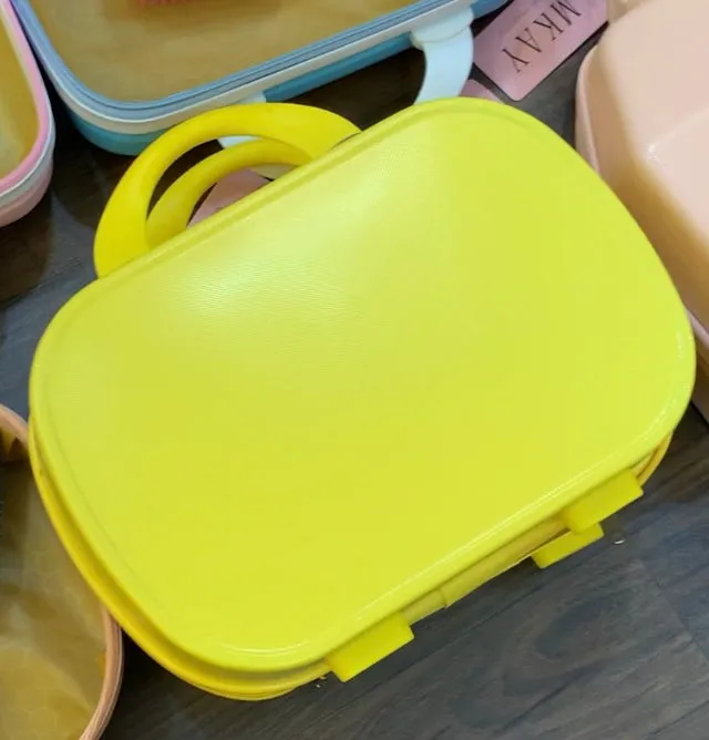 Premium Hard Shell Travel Vanity