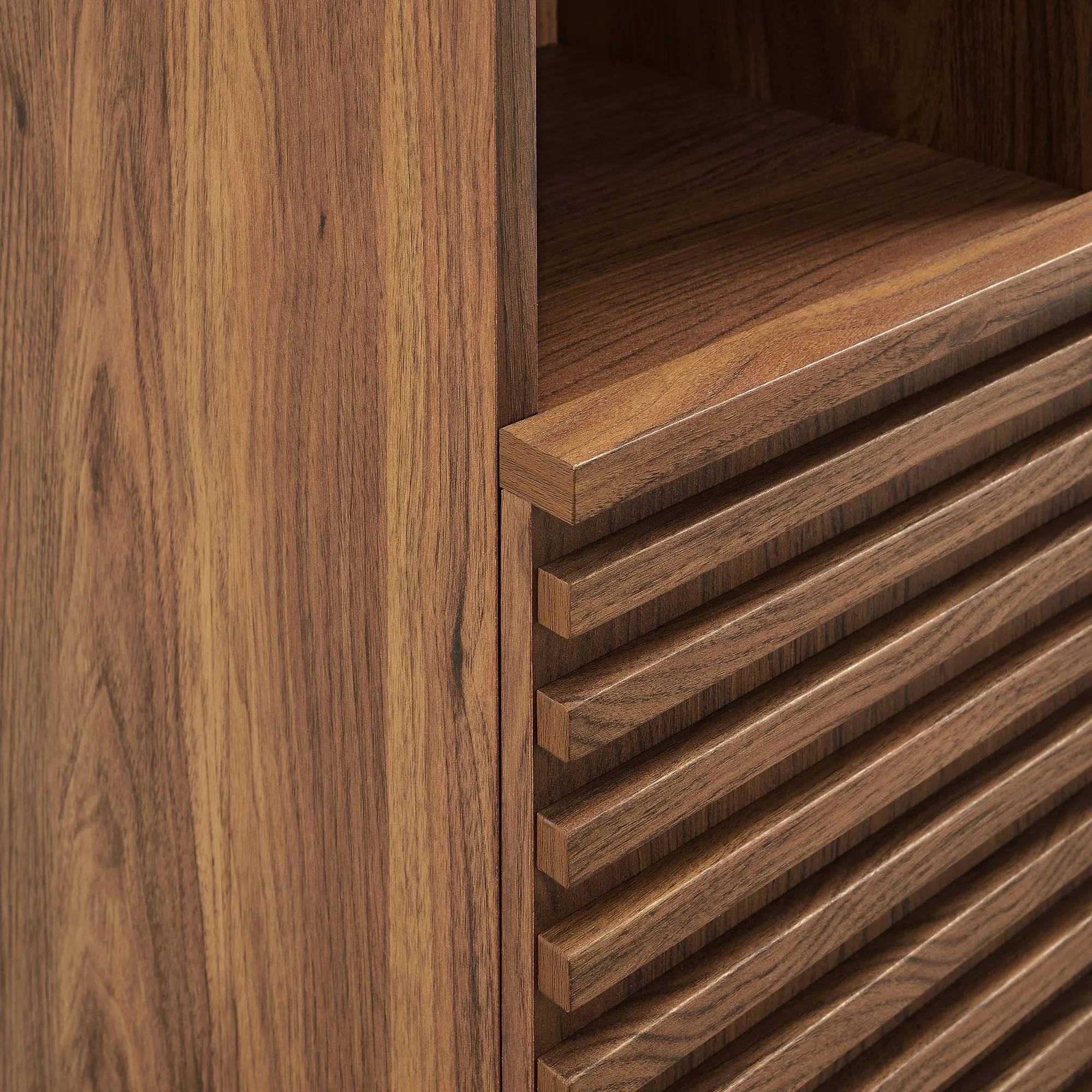 RENDER