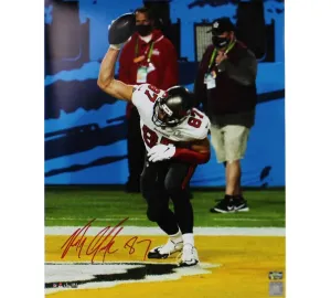 Rob Gronkowski Signed Tampa Bay Buccaneers Unframed 16x20 NFL Photo - SB Spike