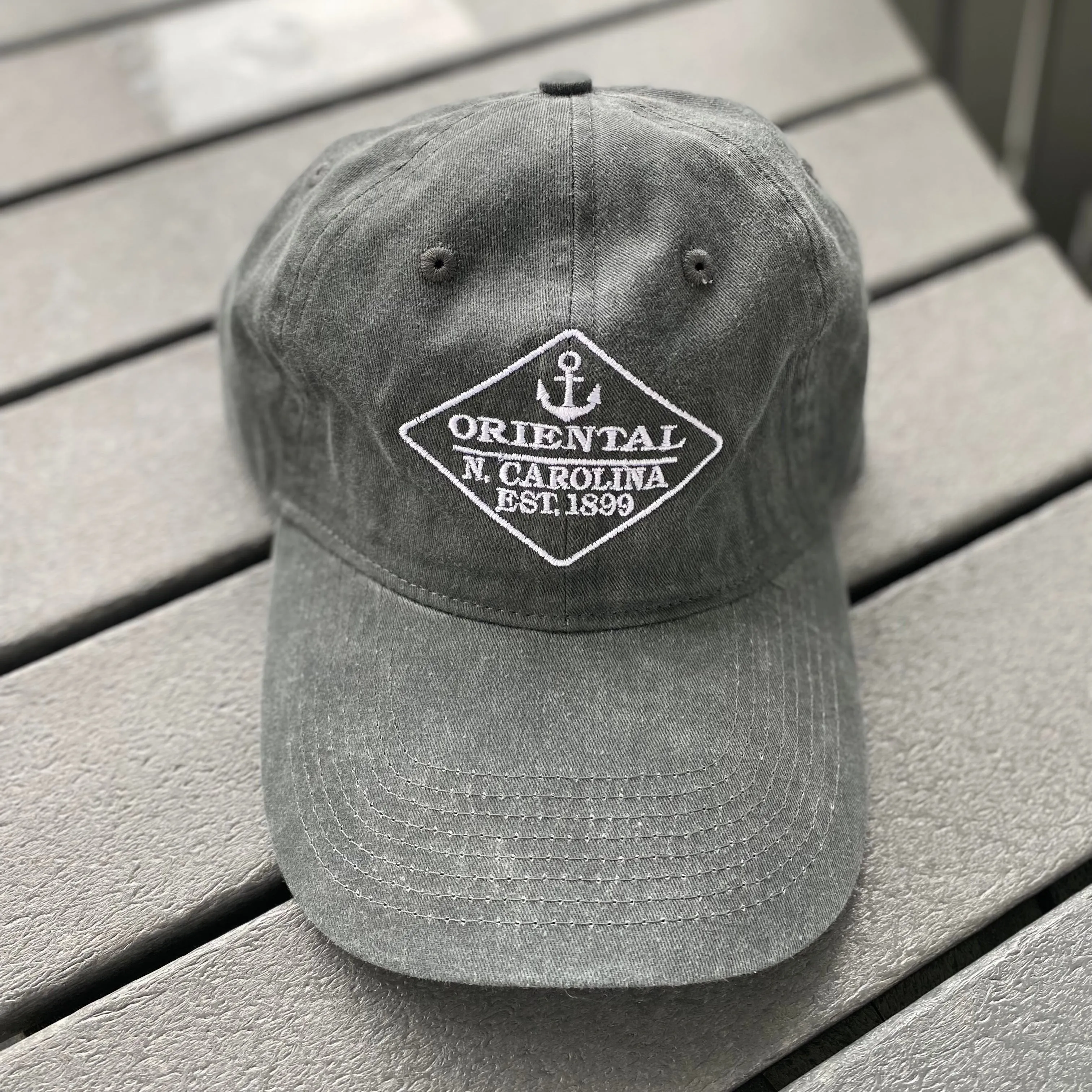 Rustic Diamond Oriental Anchor Hat