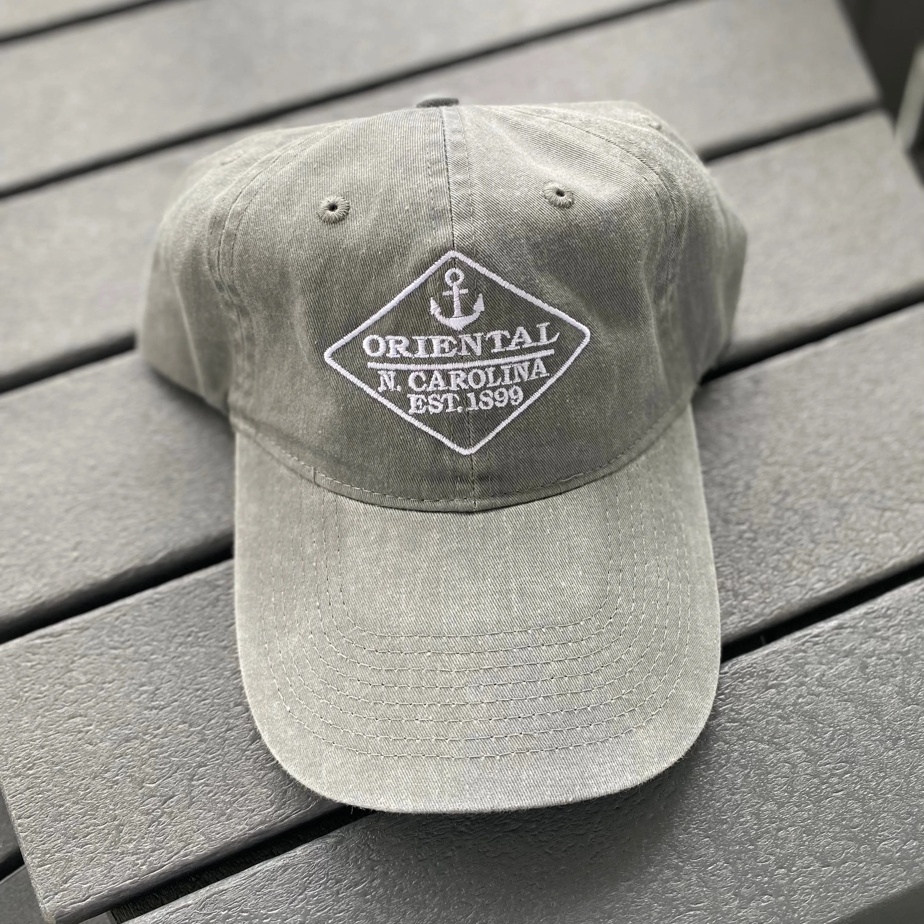 Rustic Diamond Oriental Anchor Hat