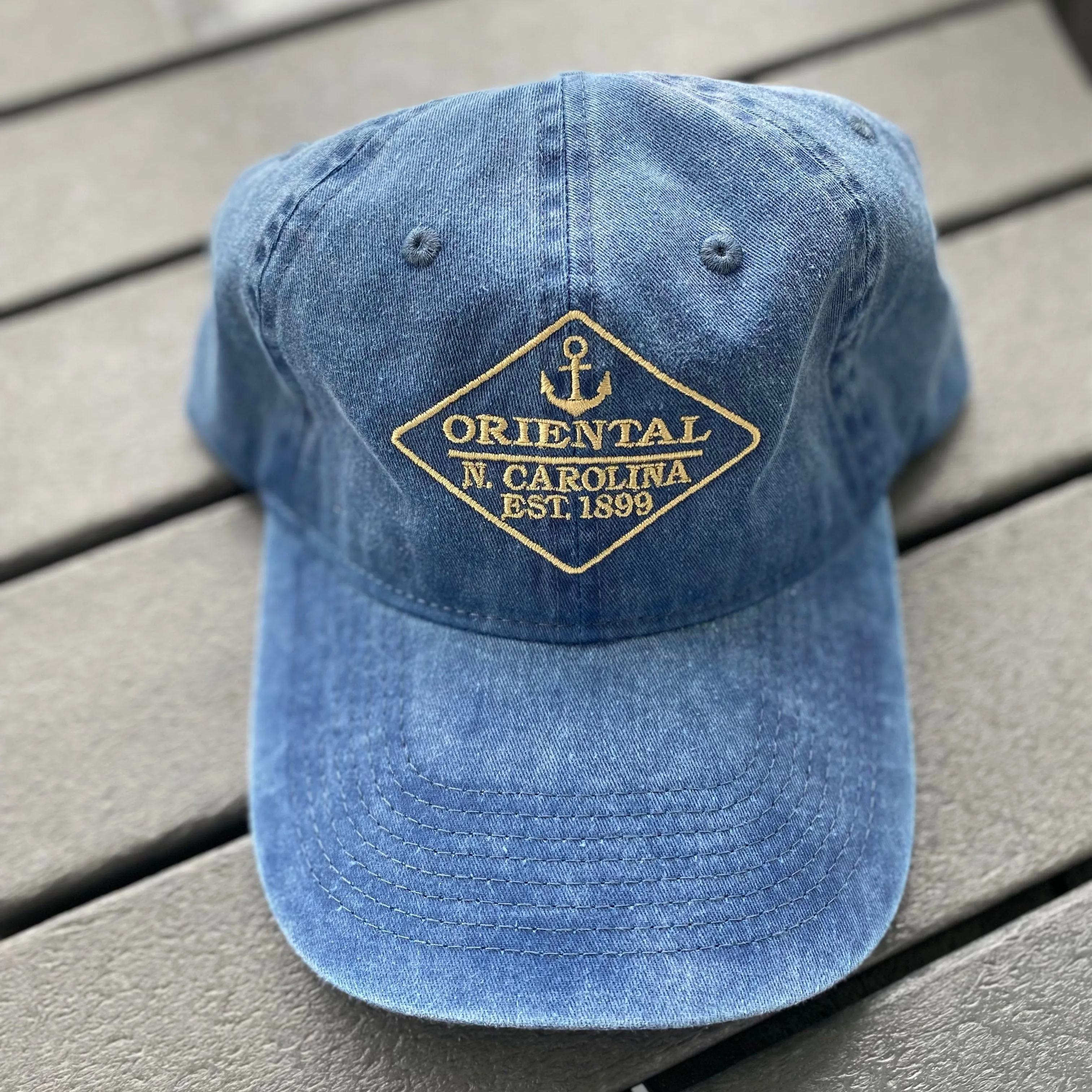 Rustic Diamond Oriental Anchor Hat