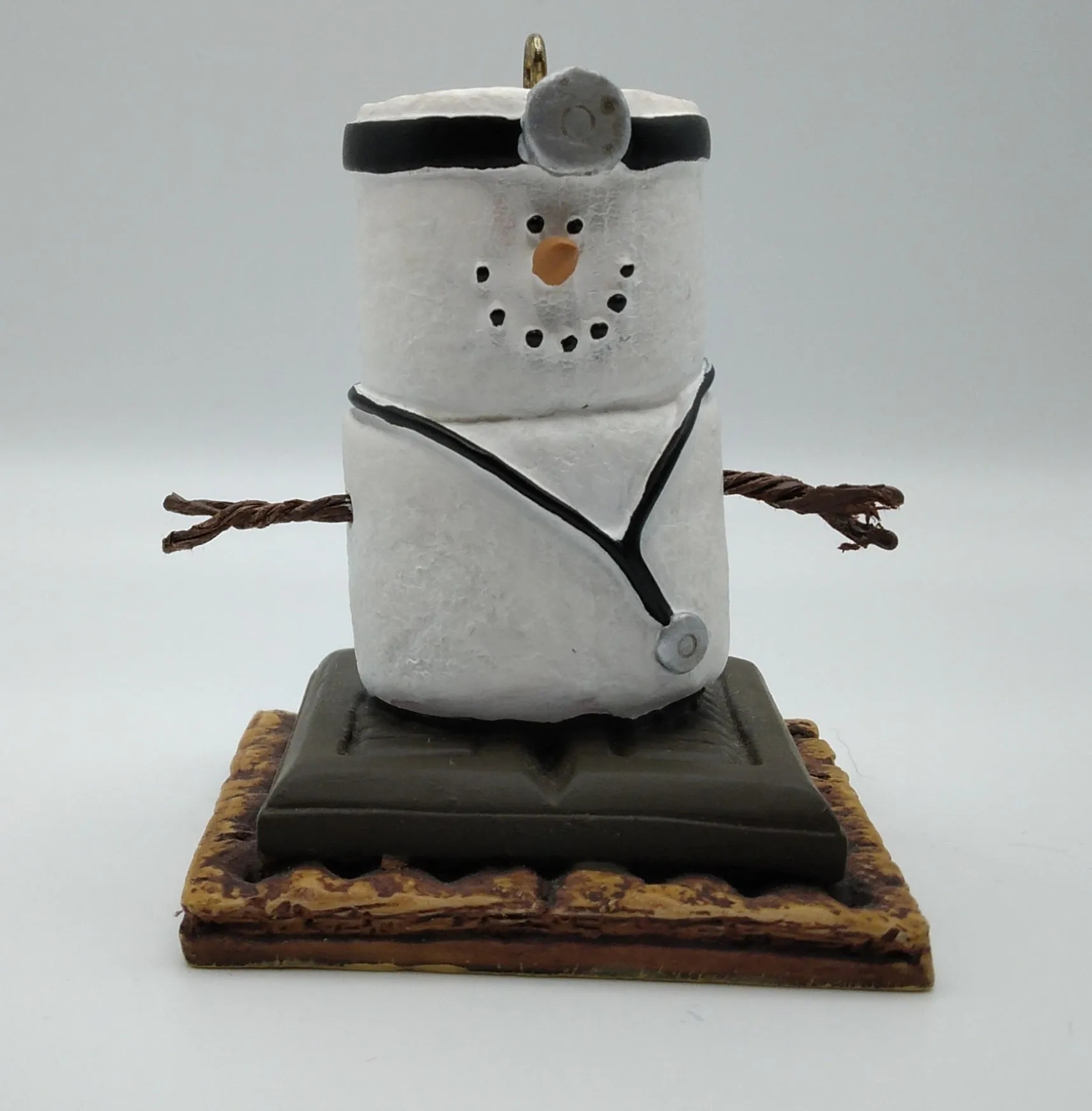 S'mores Christmas Ornament Doctor