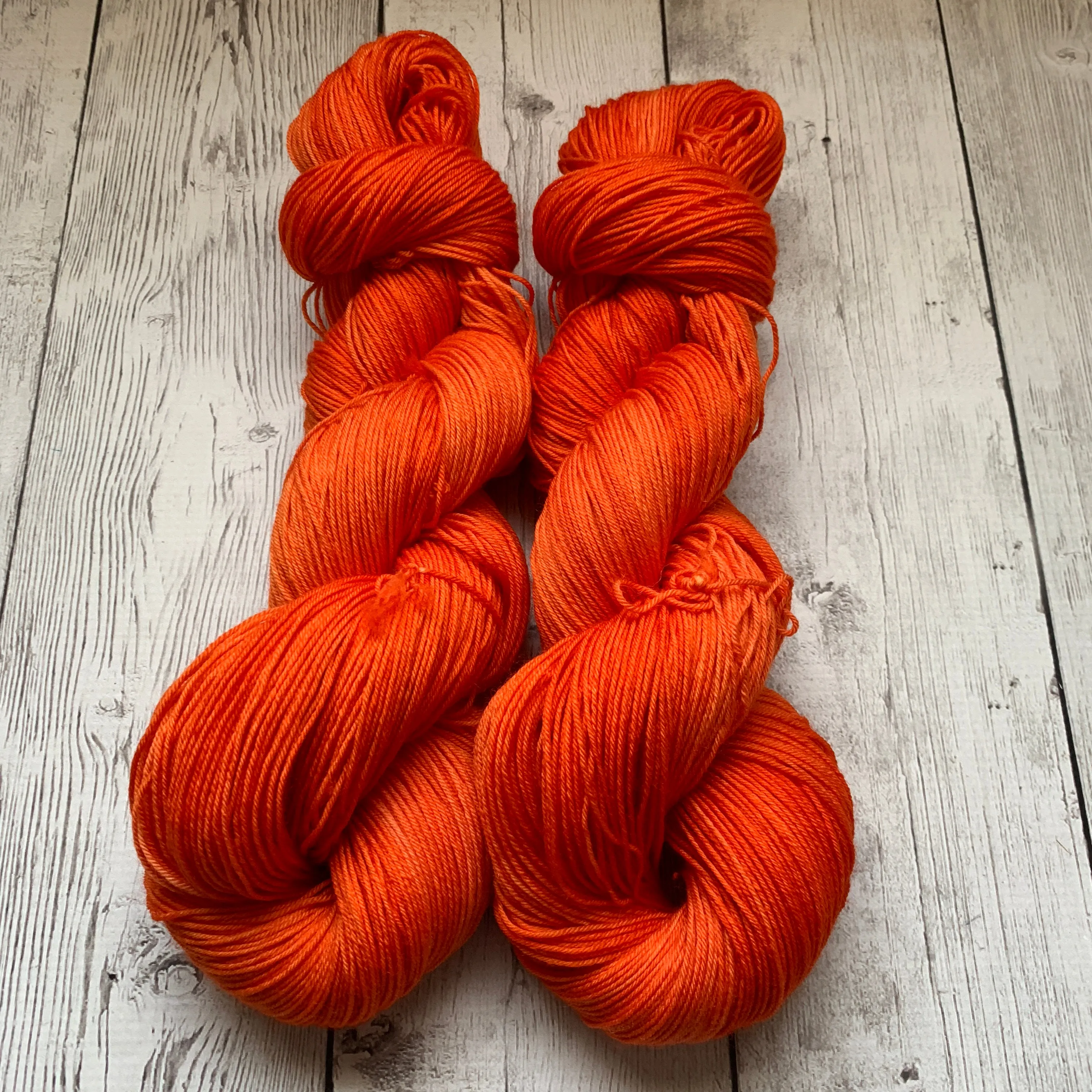 SOCK WEIGHT -Doctor Who goes to Westeros™ (LORD VARYS) 463 yds 3.5 oz RTS (327)