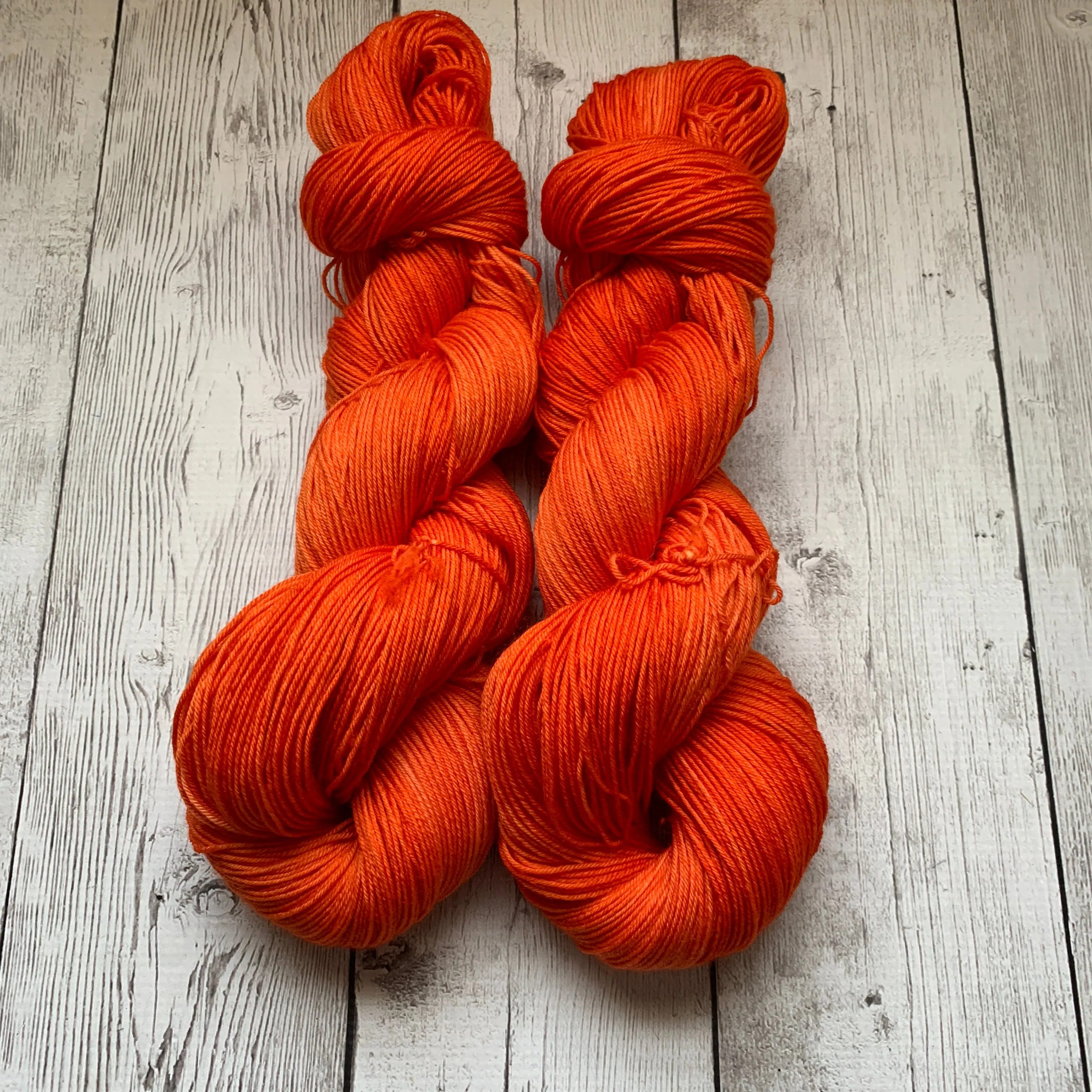 SOCK WEIGHT -Doctor Who goes to Westeros™ (LORD VARYS) 463 yds 3.5 oz RTS (327)