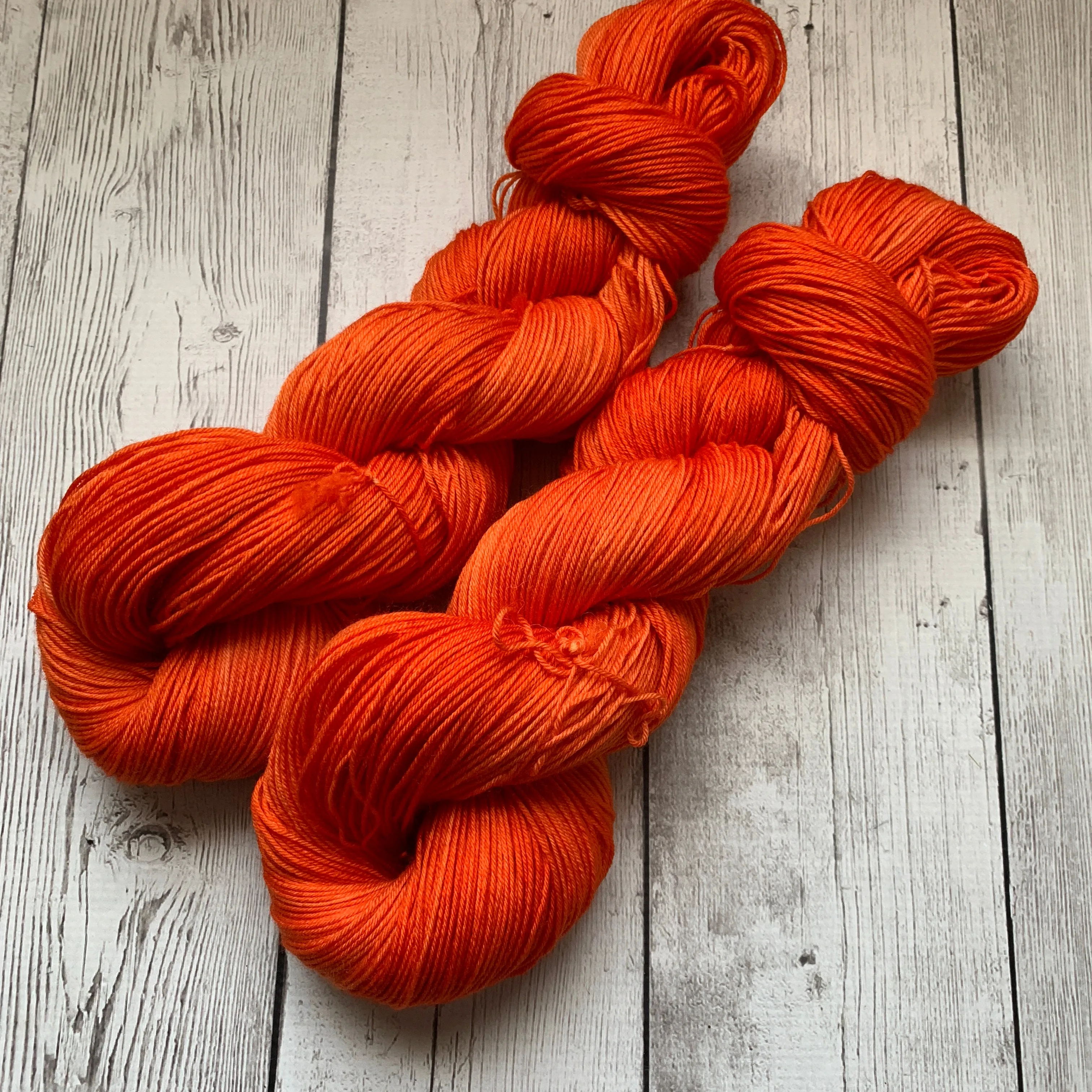 SOCK WEIGHT -Doctor Who goes to Westeros™ (LORD VARYS) 463 yds 3.5 oz RTS (327)